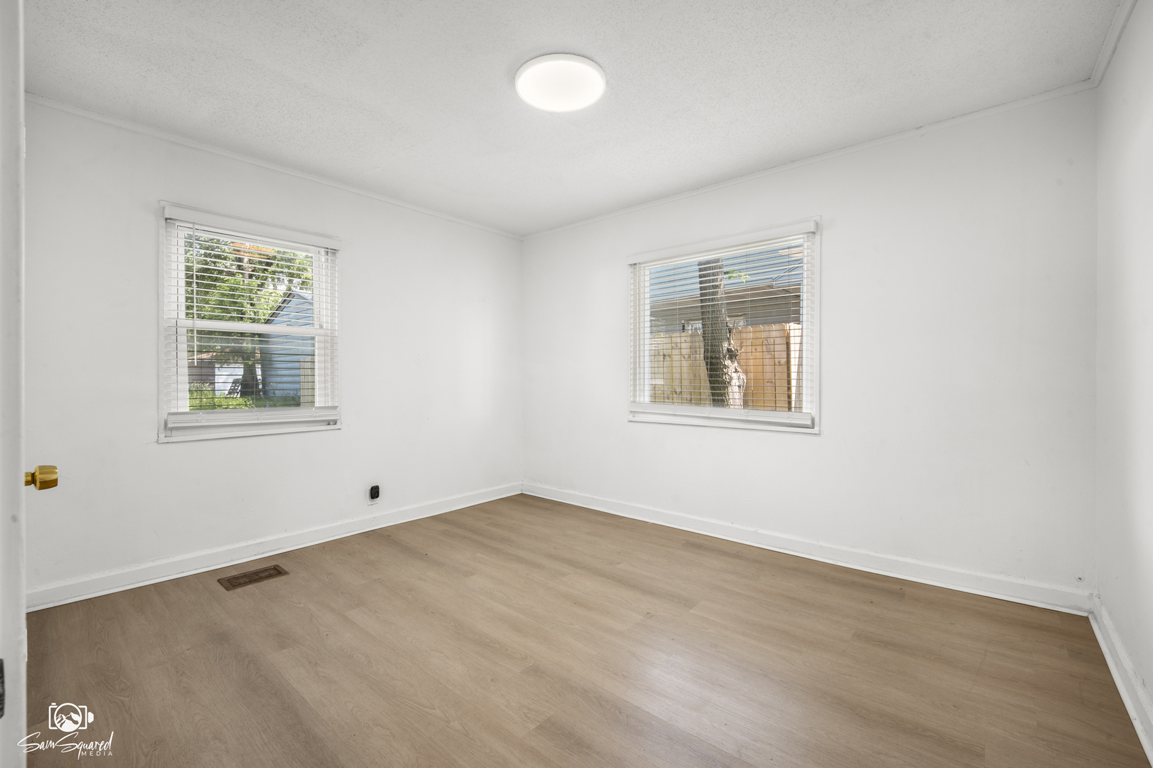 17127 Park Avenue Property Photo 11