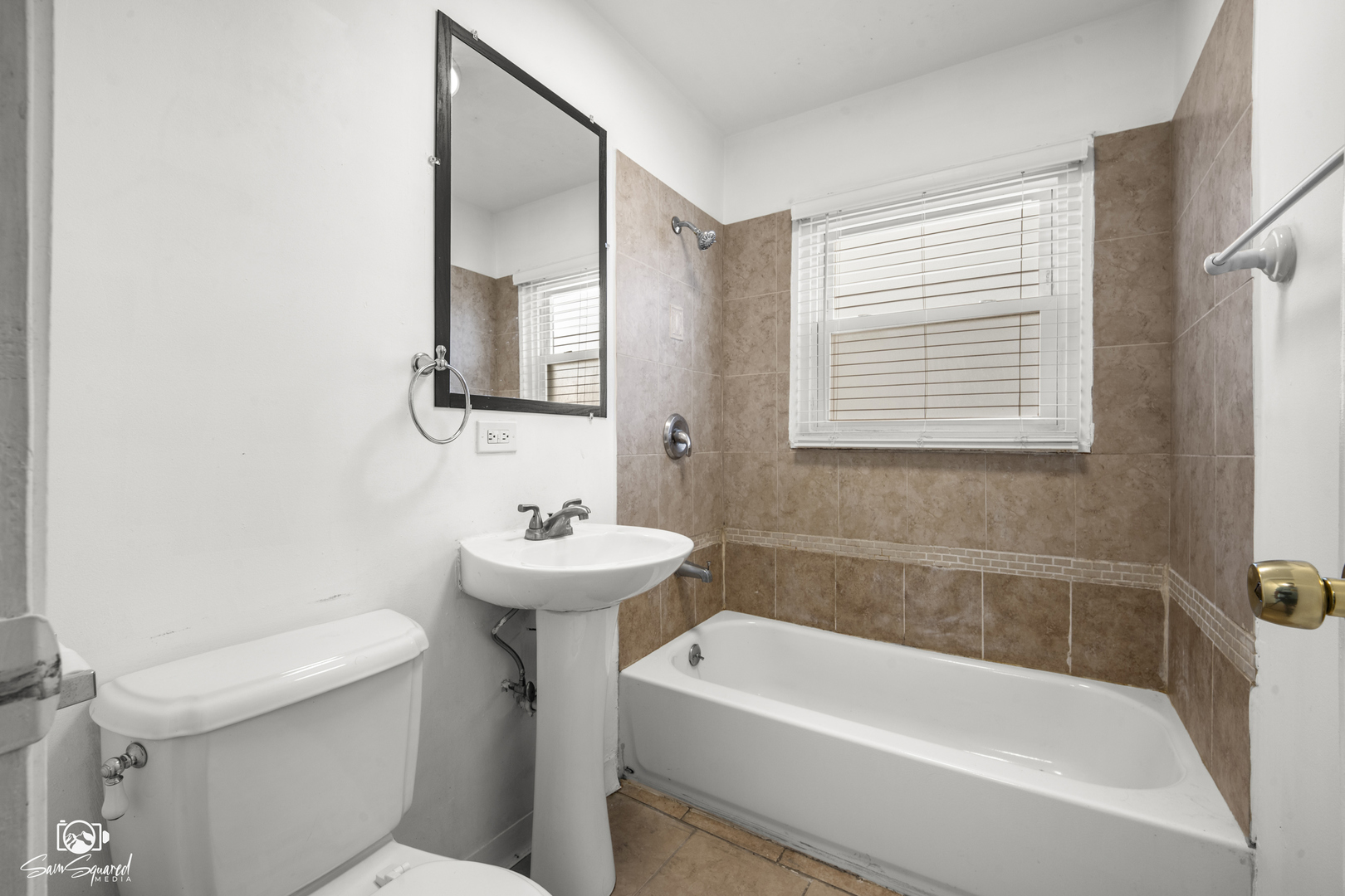 17127 Park Avenue Property Photo 14