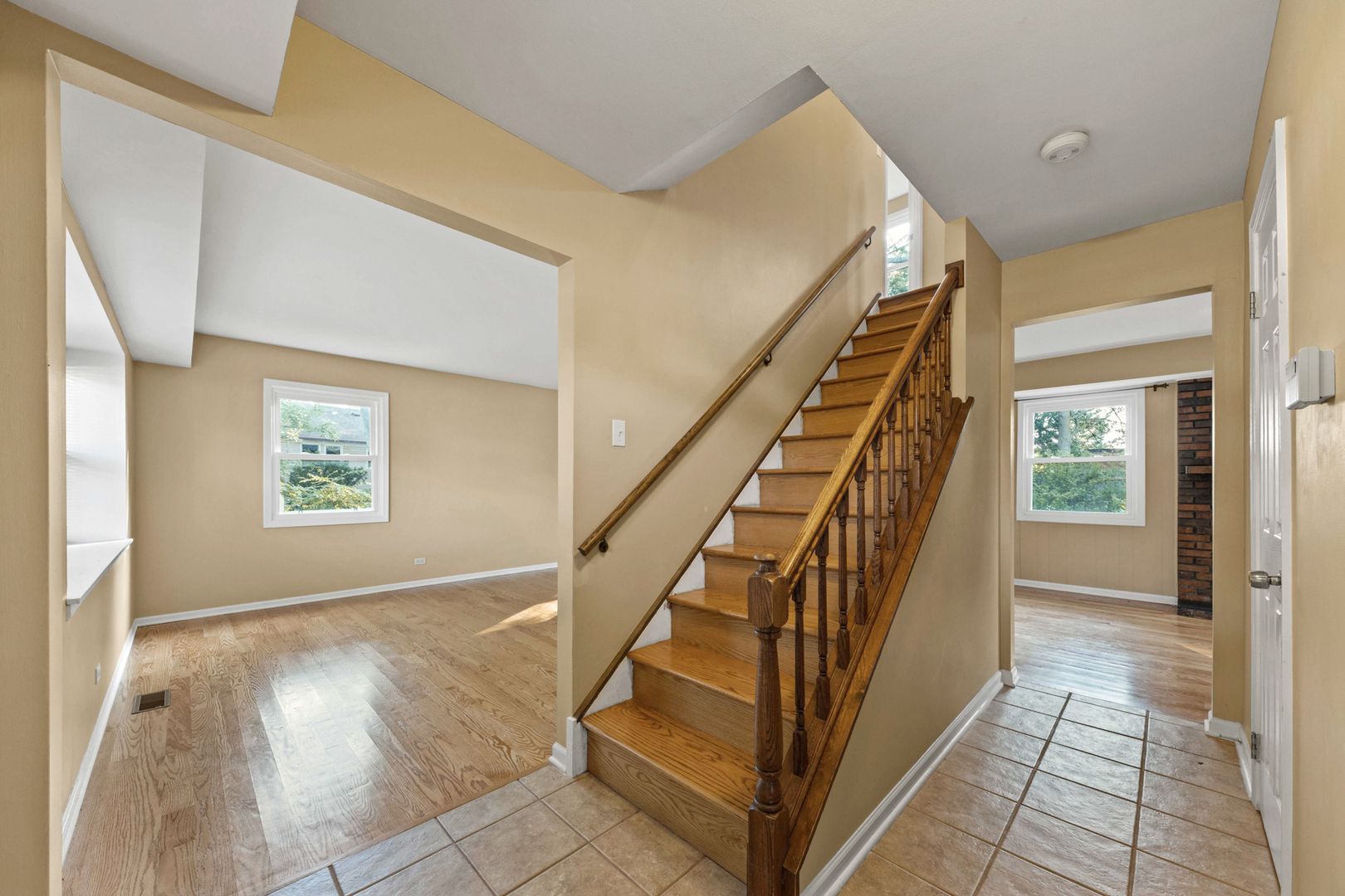 1121 Belmar Lane Property Photo 6