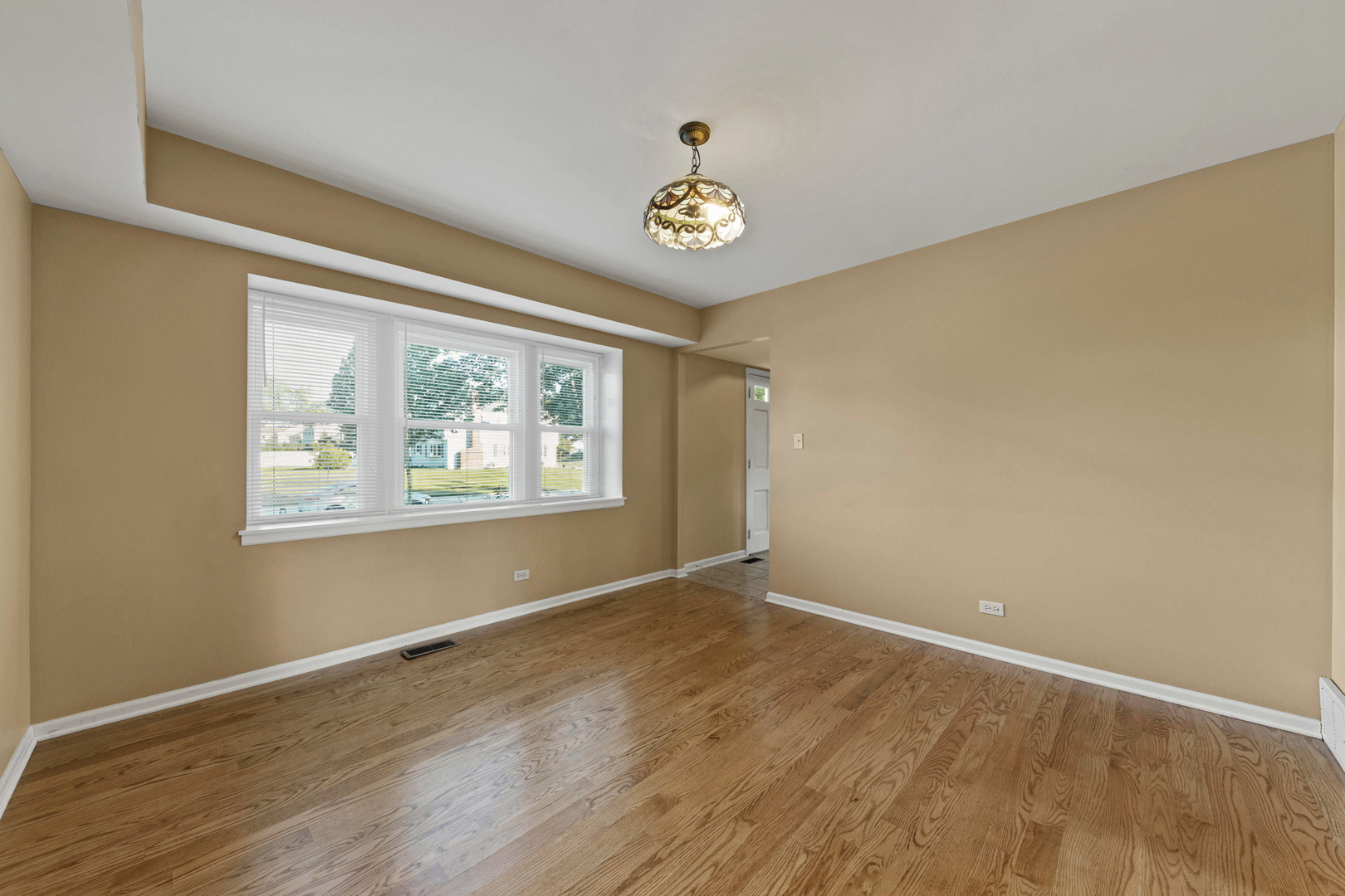 1121 Belmar Lane Property Photo 8