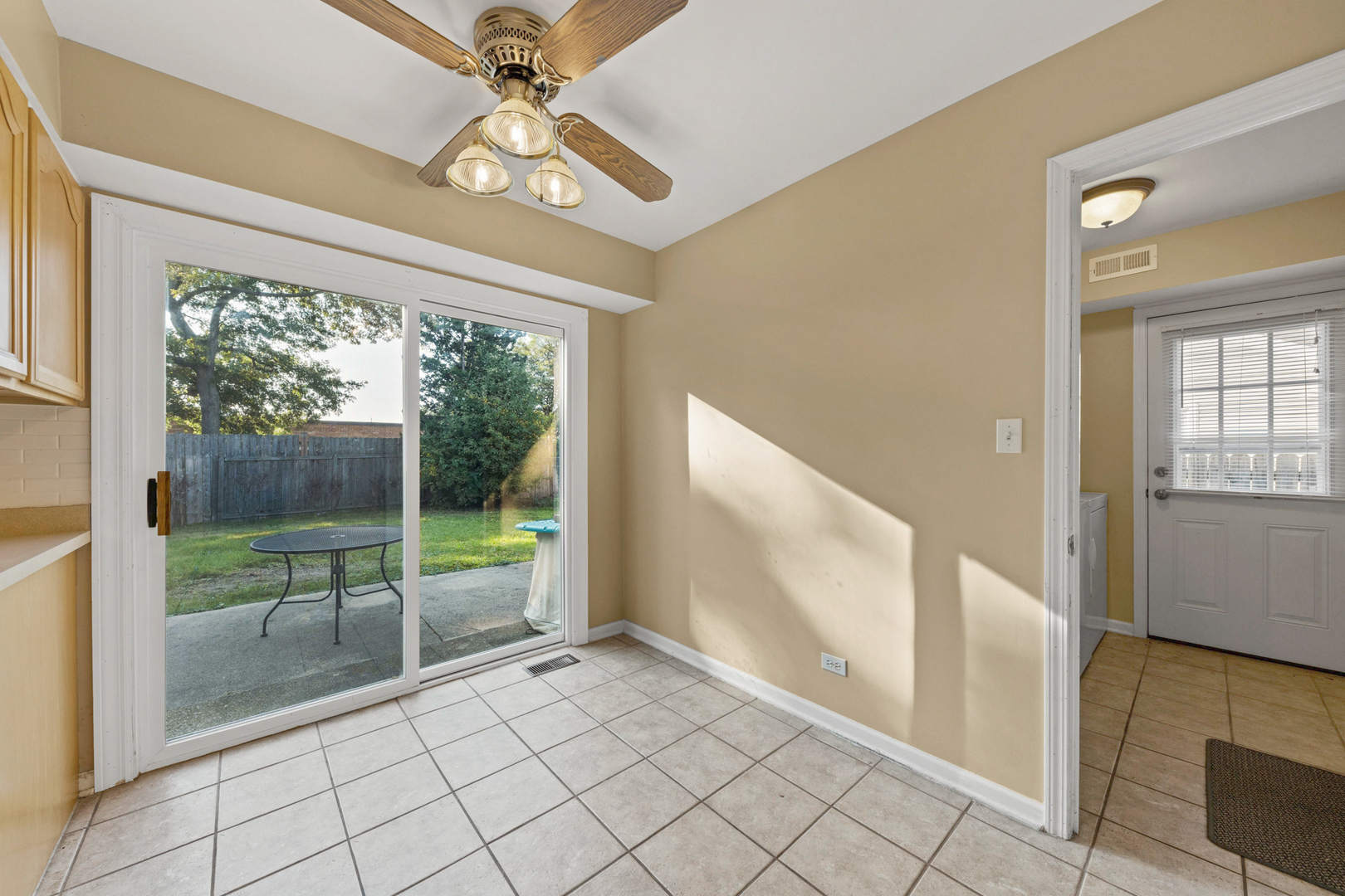 1121 Belmar Lane Property Photo 14