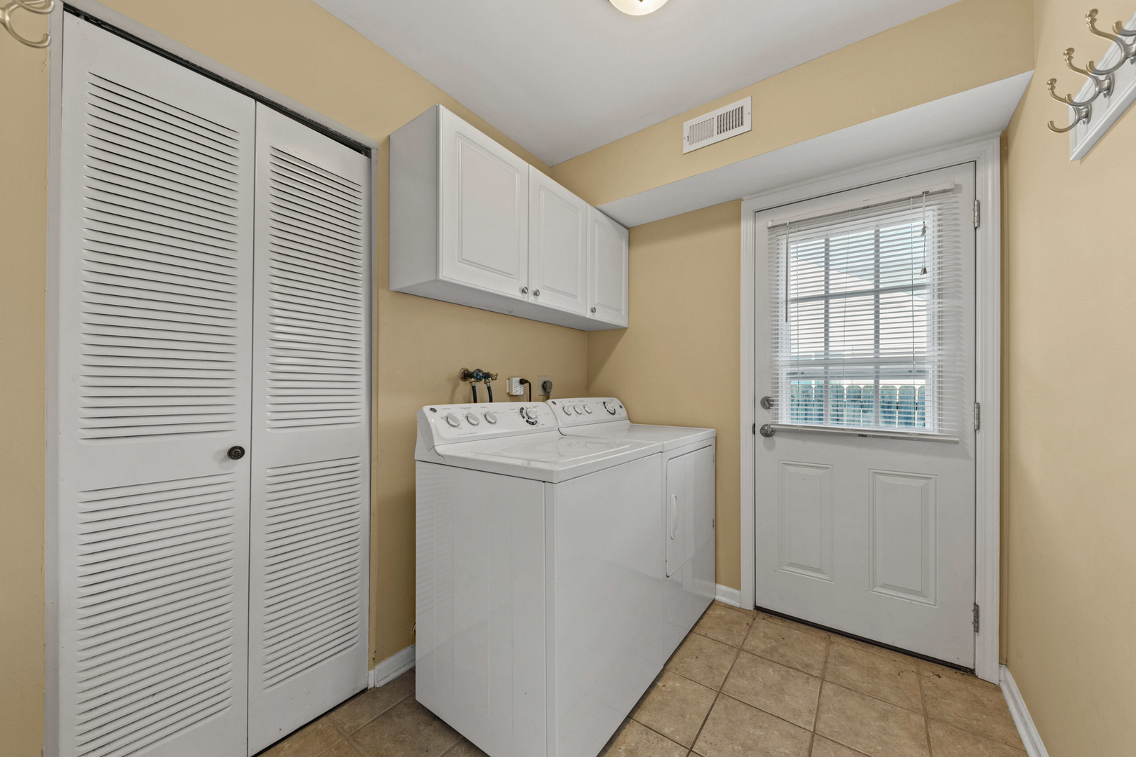 1121 Belmar Lane Property Photo 15