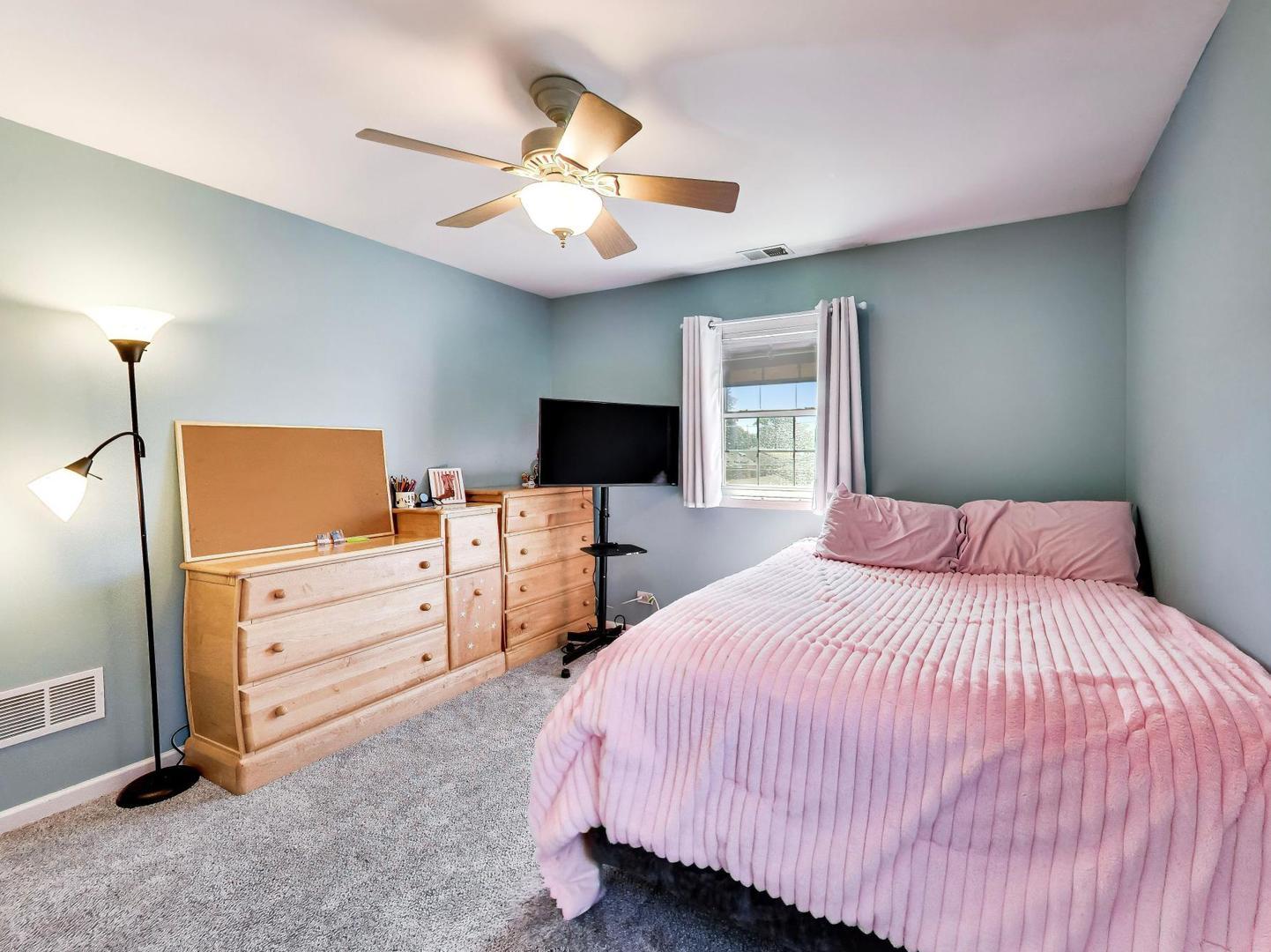 5110 S Nagle Avenue Property Photo 19