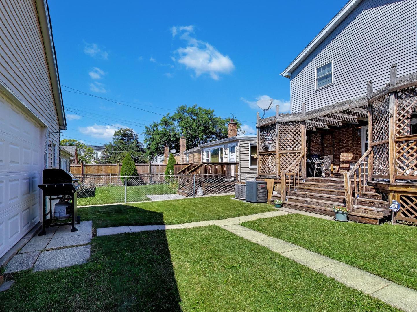 5110 S Nagle Avenue Property Photo 34