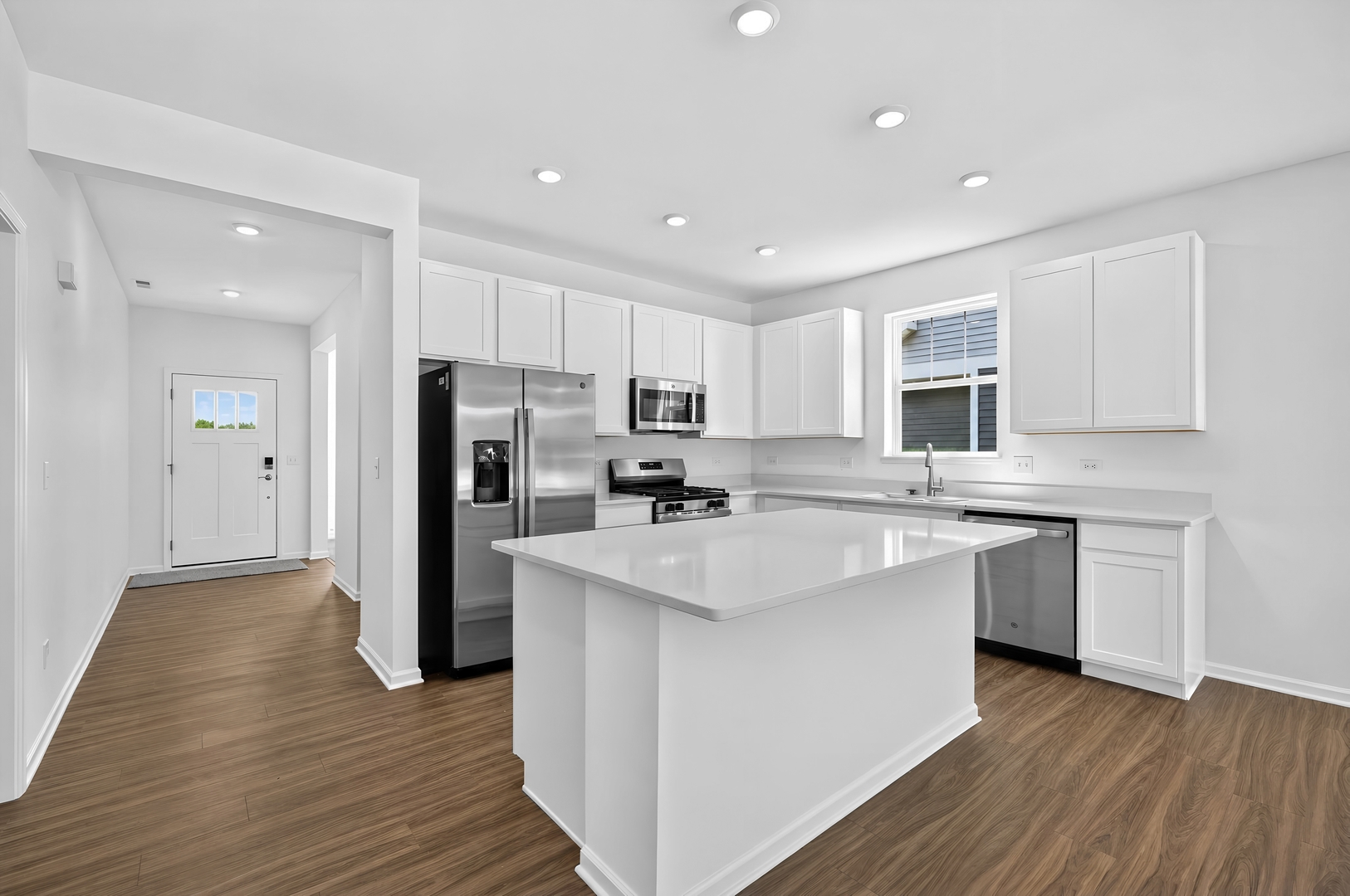 4115 Meadowridge Road Property Photo 3