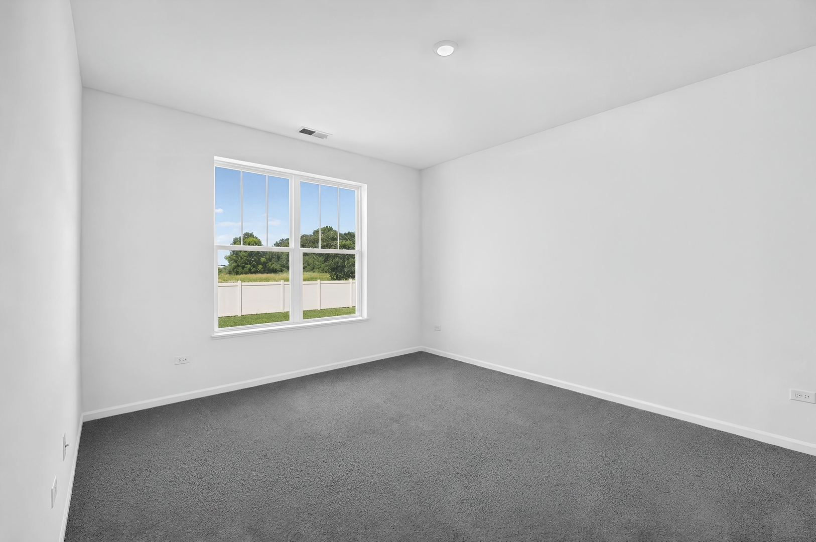 4115 Meadowridge Road Property Photo 7