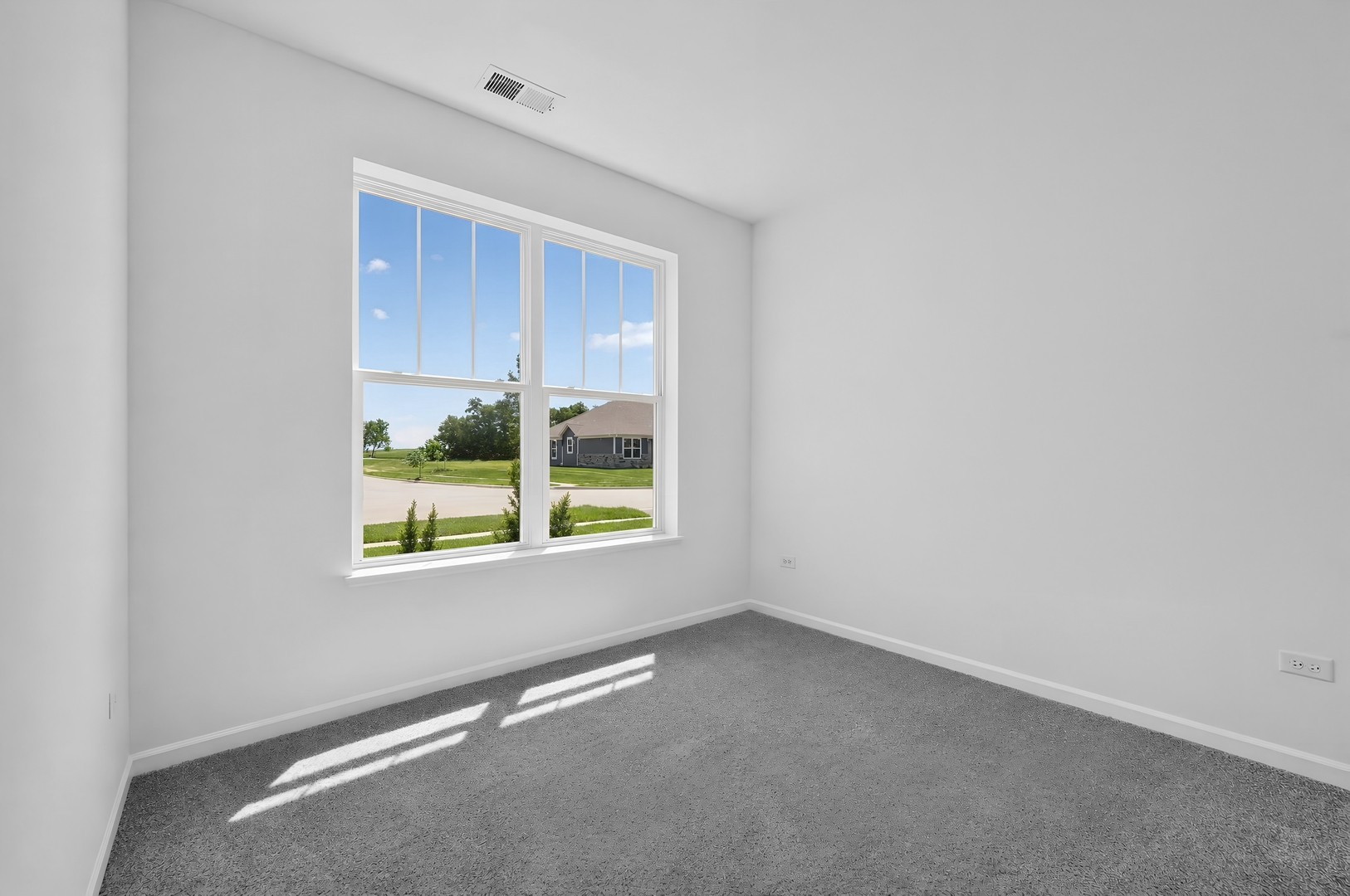 4115 Meadowridge Road Property Photo 10