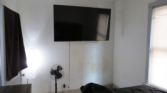 1517 N Laramie Avenue Property Photo 5