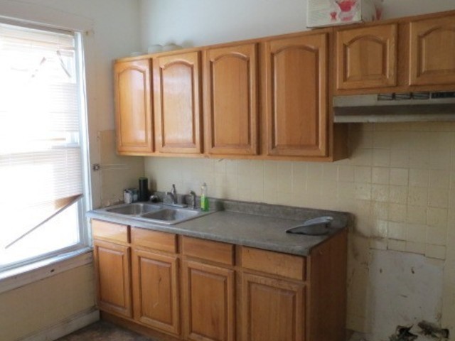 1517 N Laramie Avenue Property Photo 13