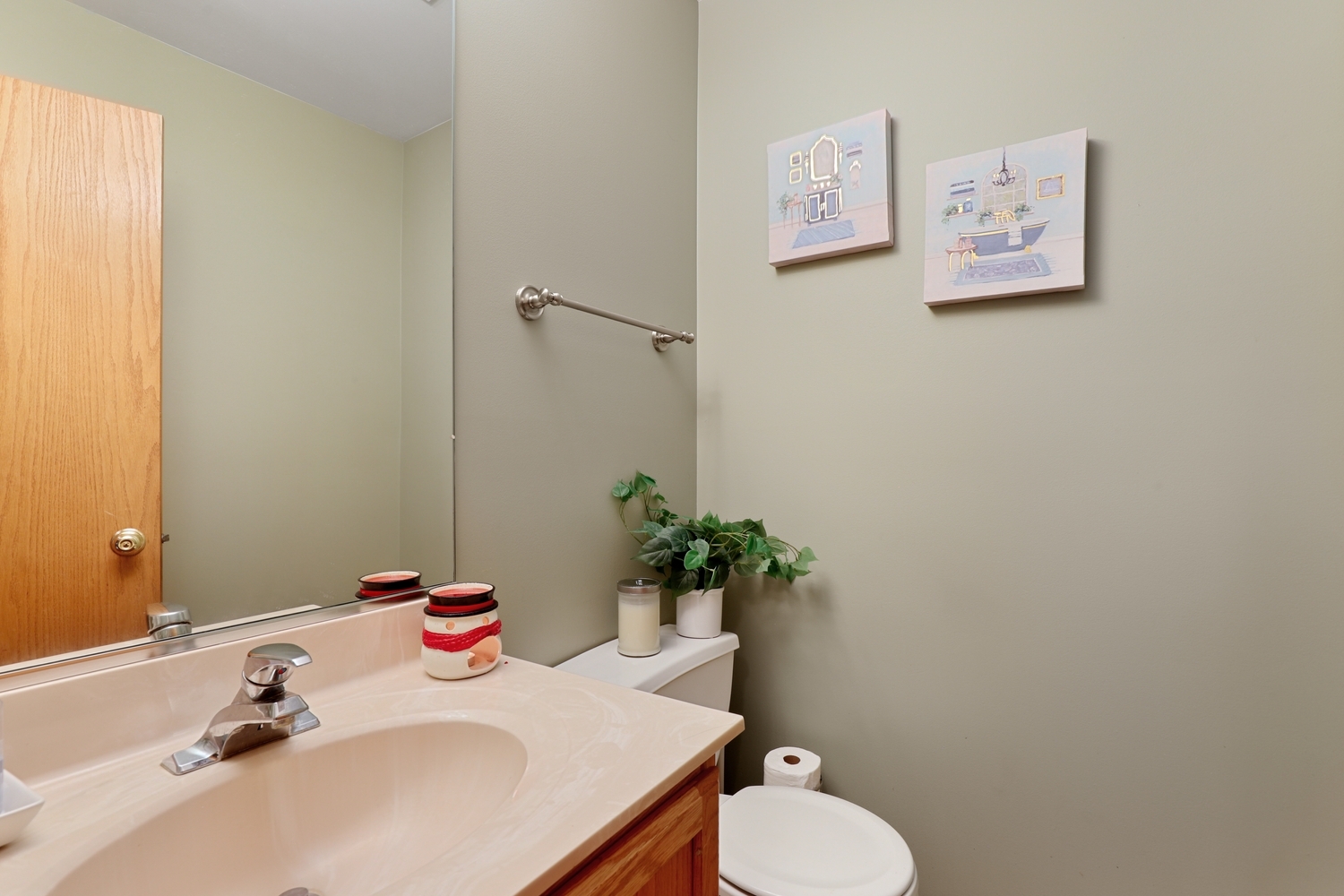2306 Maple Ridge Drive Property Photo 10