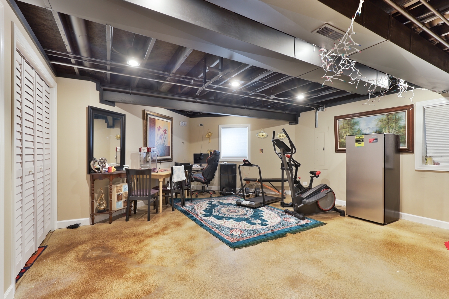 2306 Maple Ridge Drive Property Photo 22