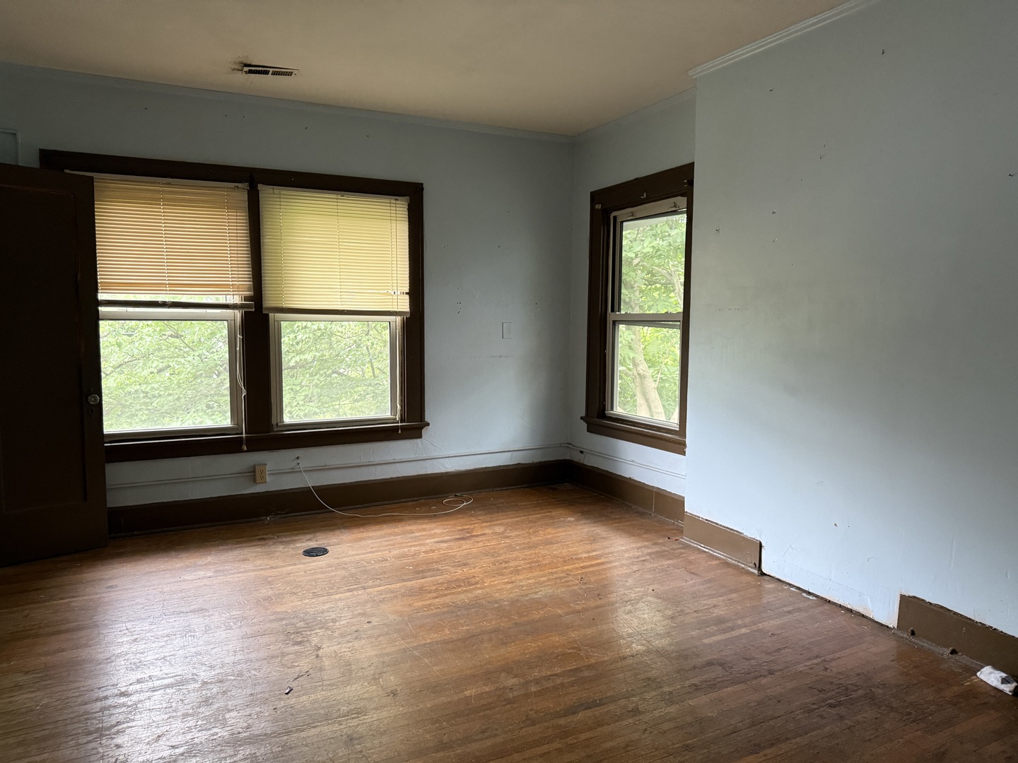 608 W Main Street Property Photo 13