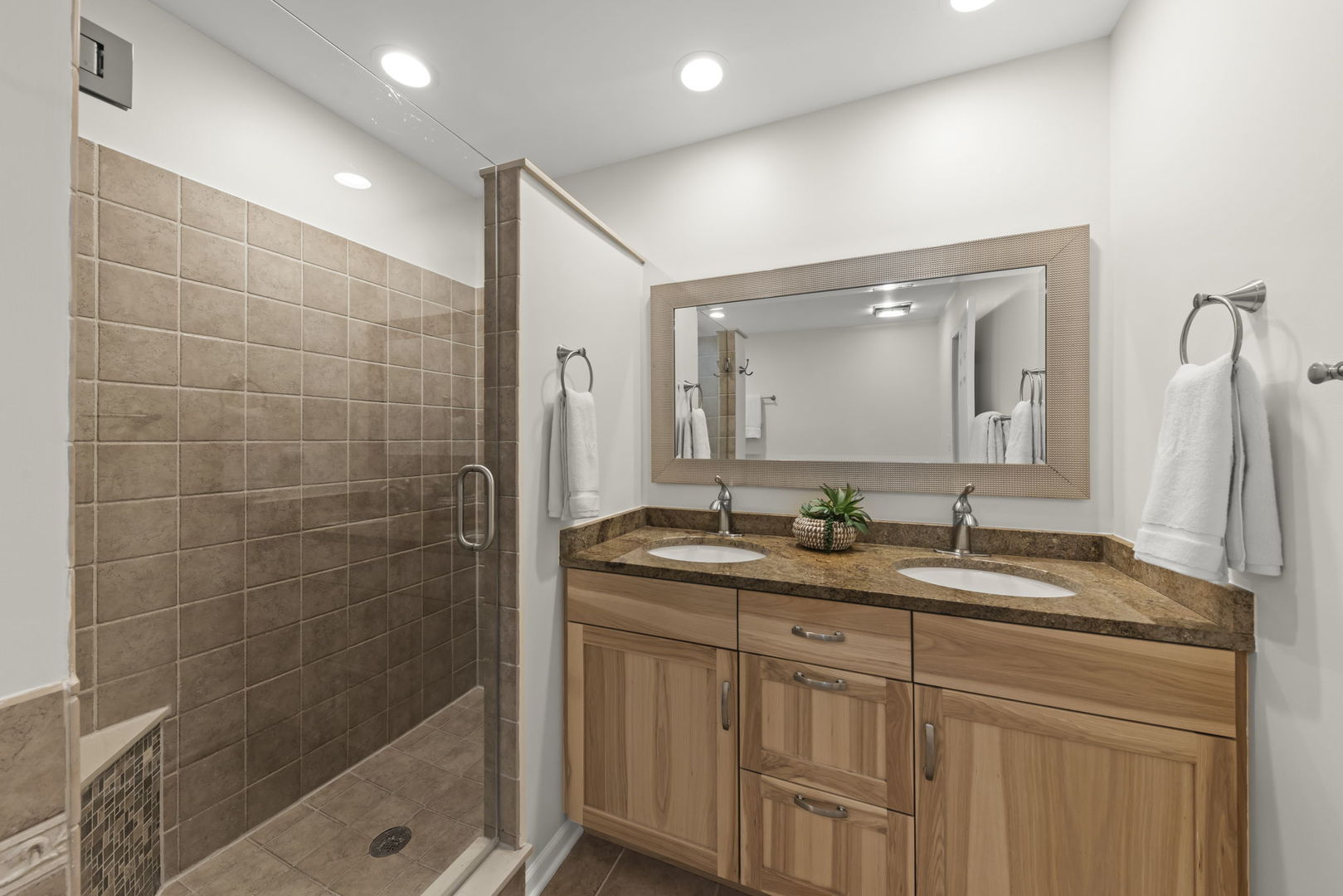 1608 Lois Ann Lane Property Photo 16