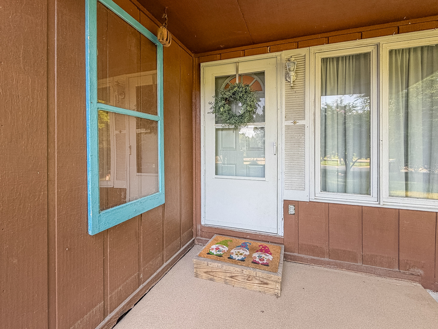 1709 W South Shore Drive Property Photo 5