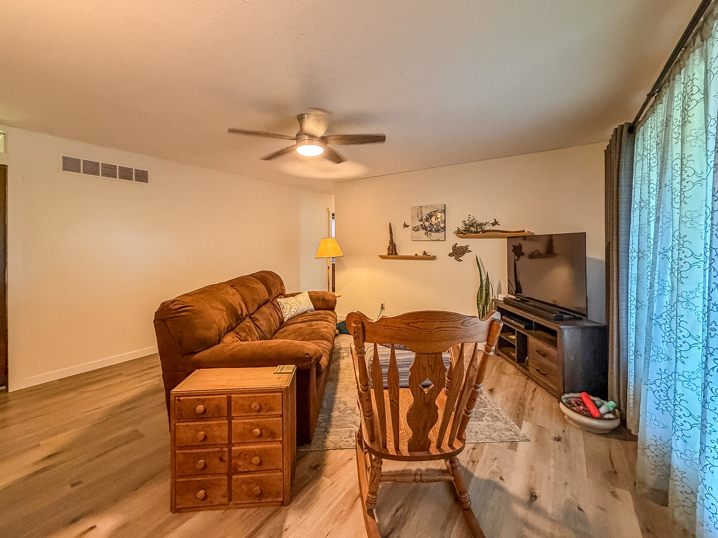 1709 W South Shore Drive Property Photo 6