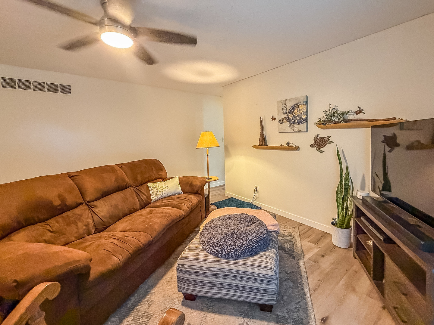 1709 W South Shore Drive Property Photo 7