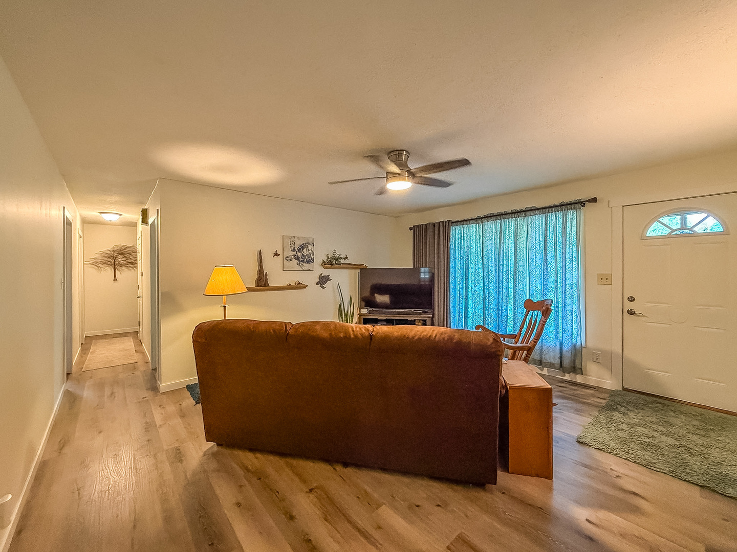 1709 W South Shore Drive Property Photo 9