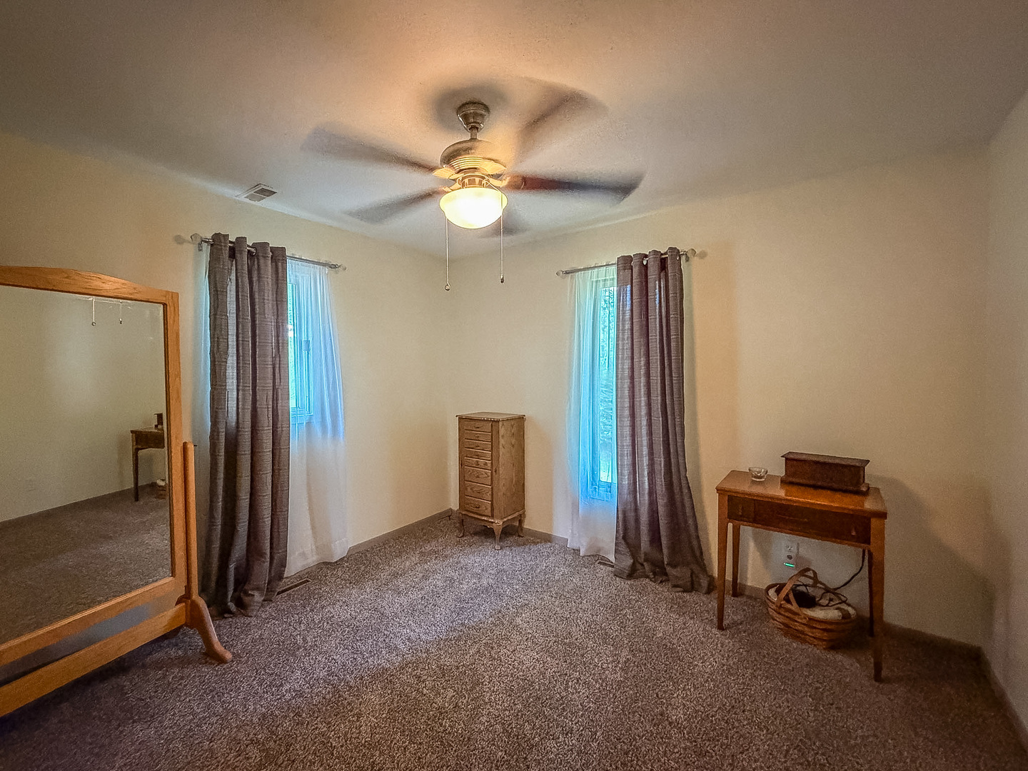 1709 W South Shore Drive Property Photo 25