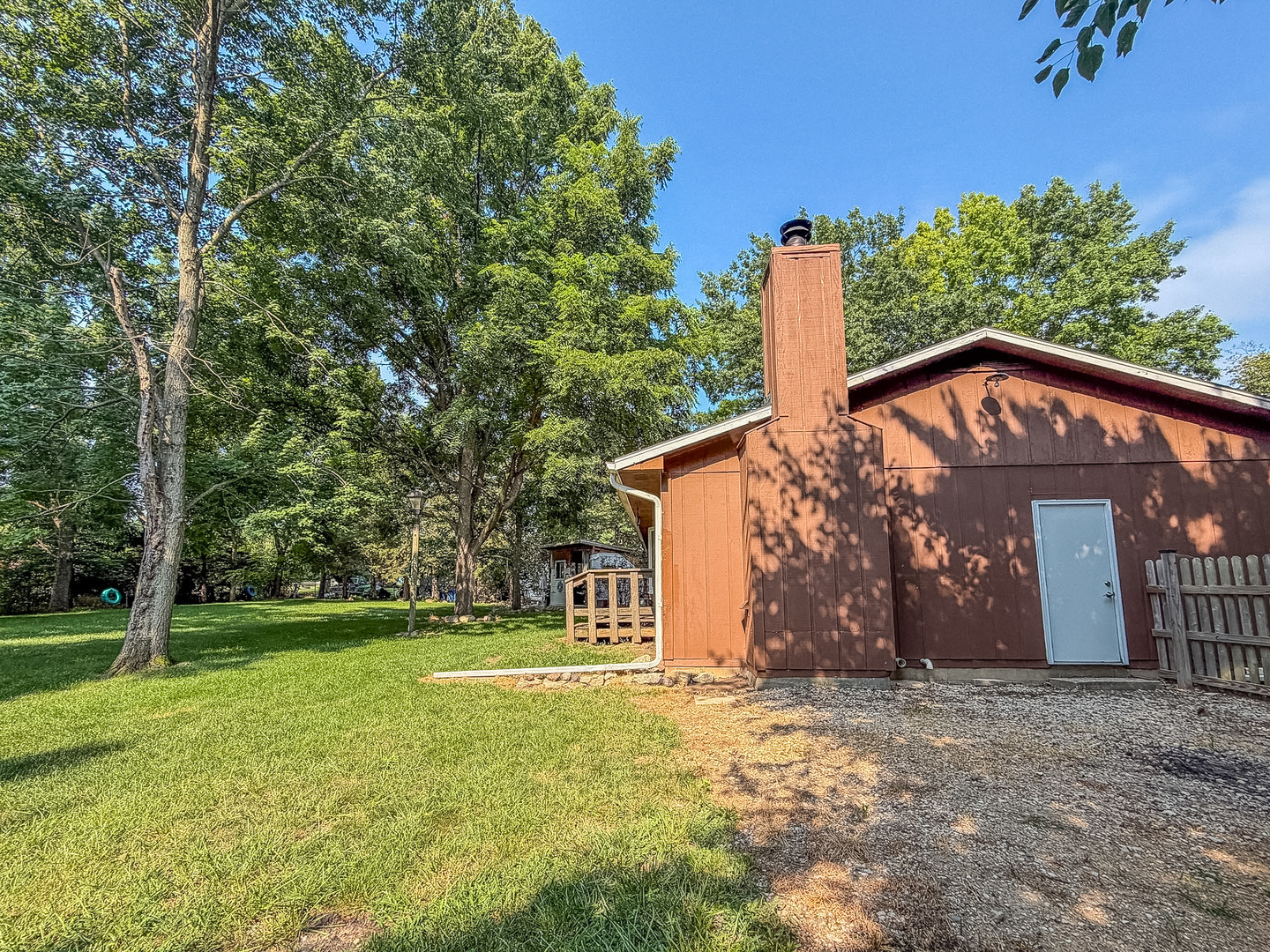 1709 W South Shore Drive Property Photo 41