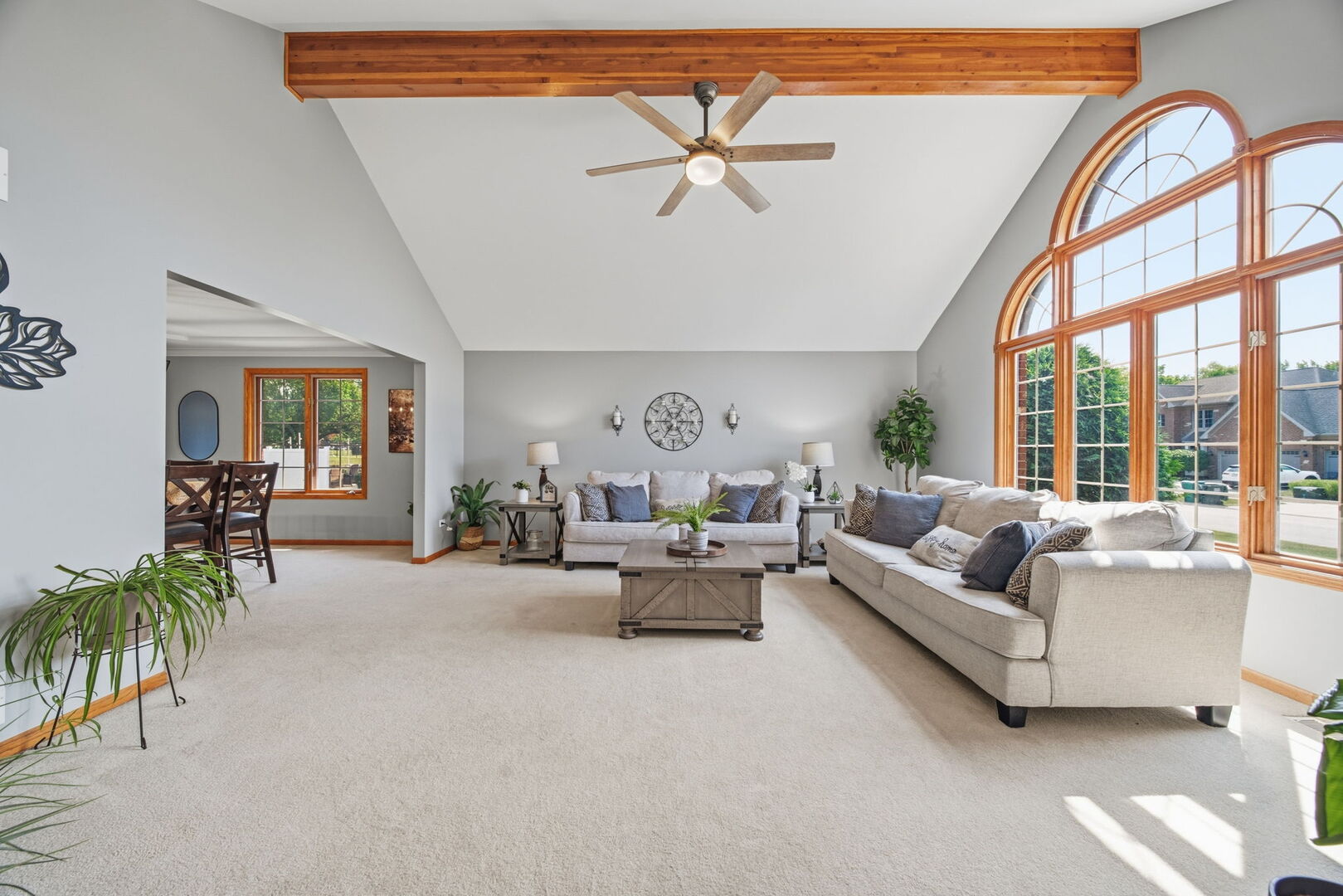 16065 Ridgewood Drive Property Photo 8