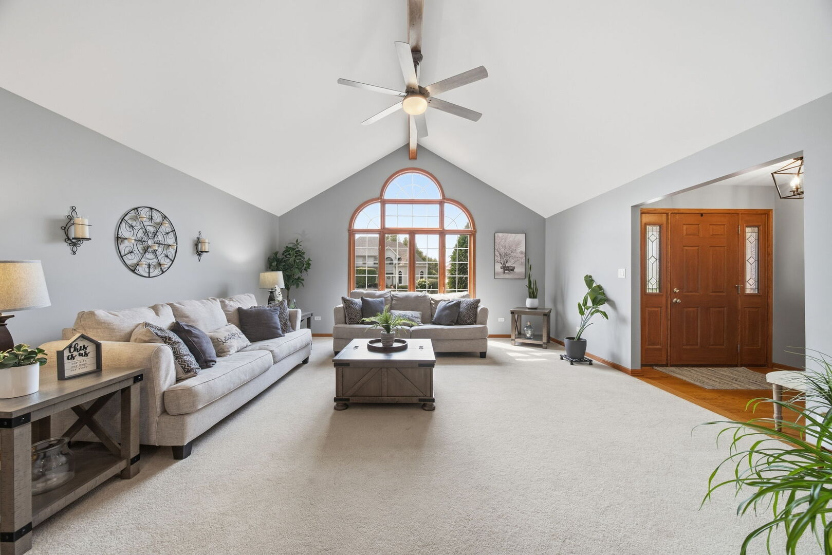 16065 Ridgewood Drive Property Photo 9