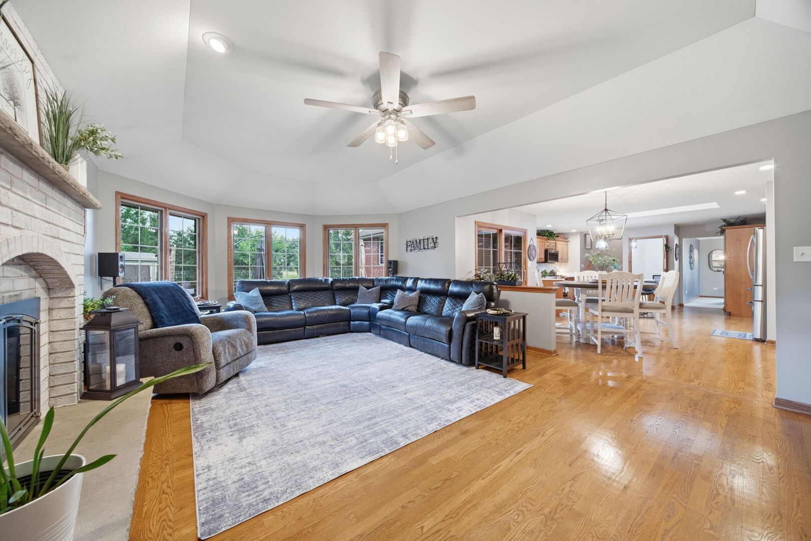16065 Ridgewood Drive Property Photo 19