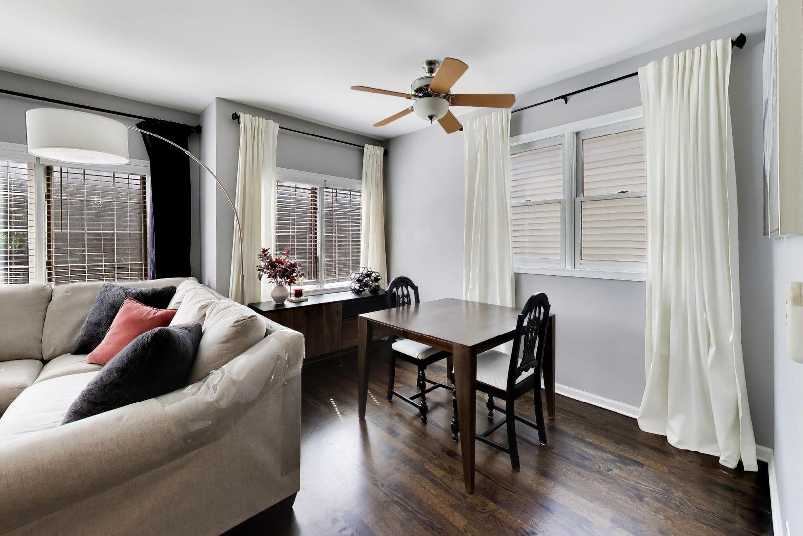 3250 N Damen Avenue 2 Property Photo 6