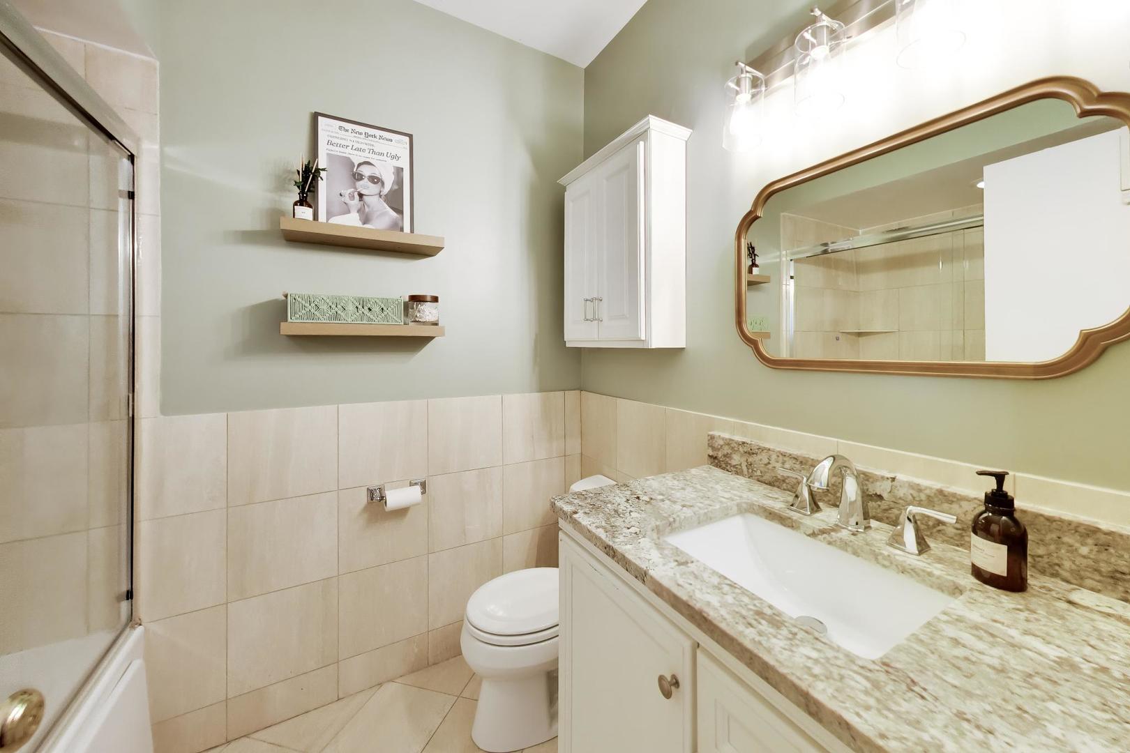 3250 N Damen Avenue 2 Property Photo 15