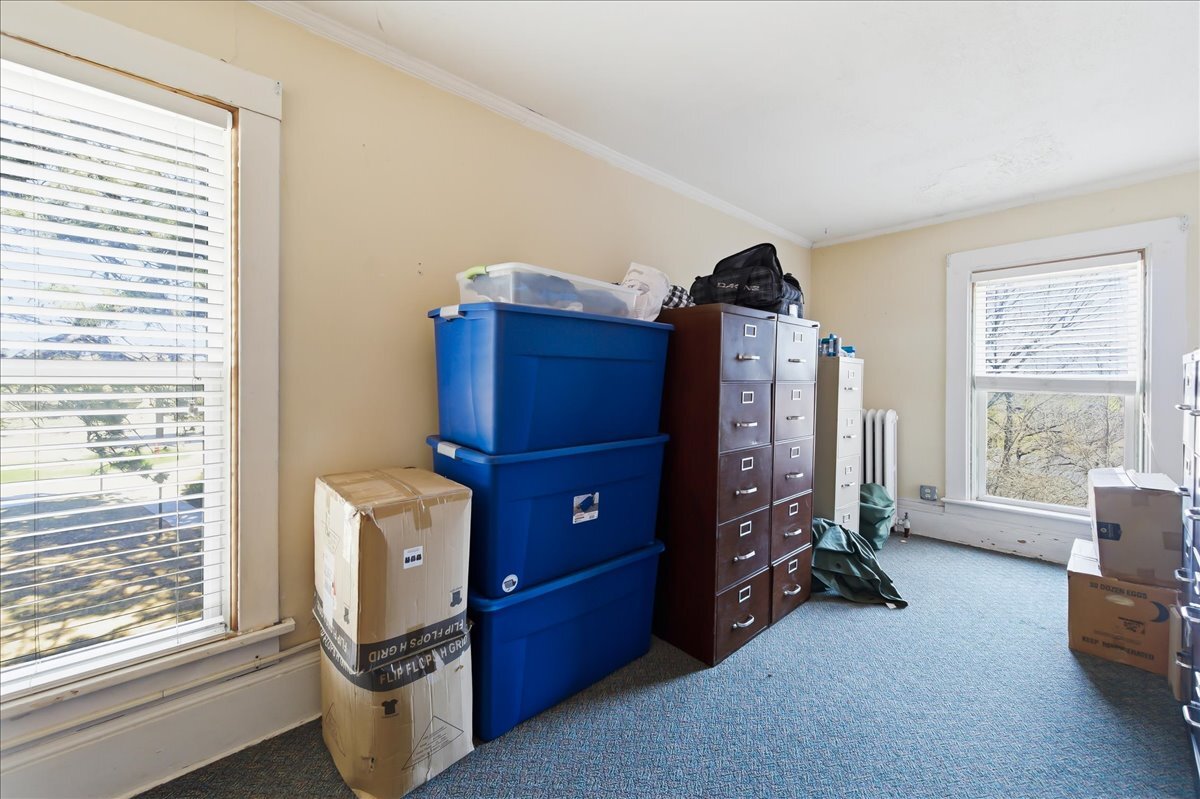 479 N Lake Street Property Photo 17