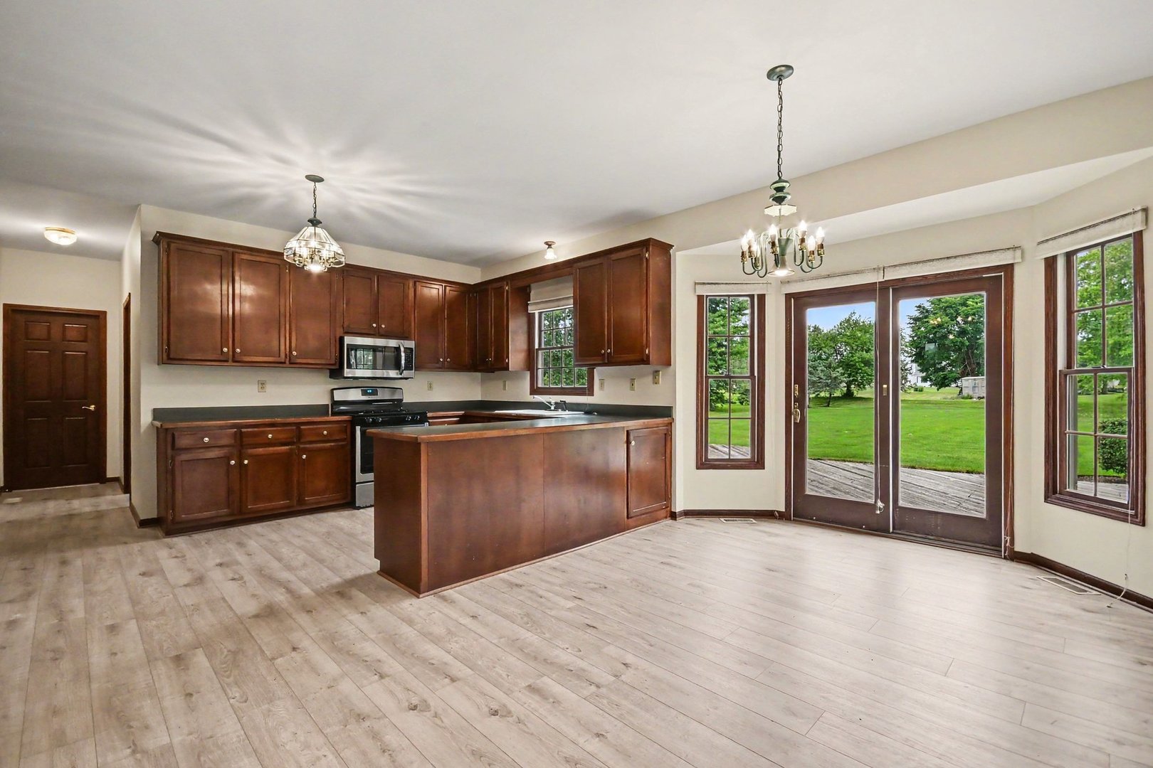 1207 David A Barry Drive Property Photo 9