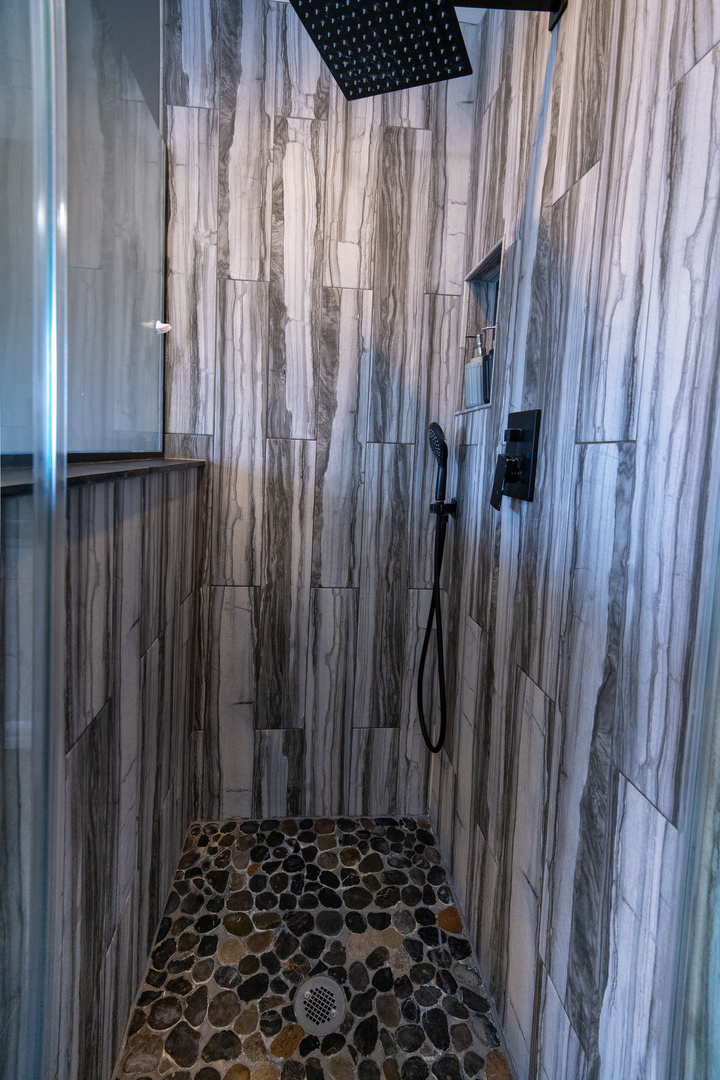 3930 Newport Way Property Photo 13