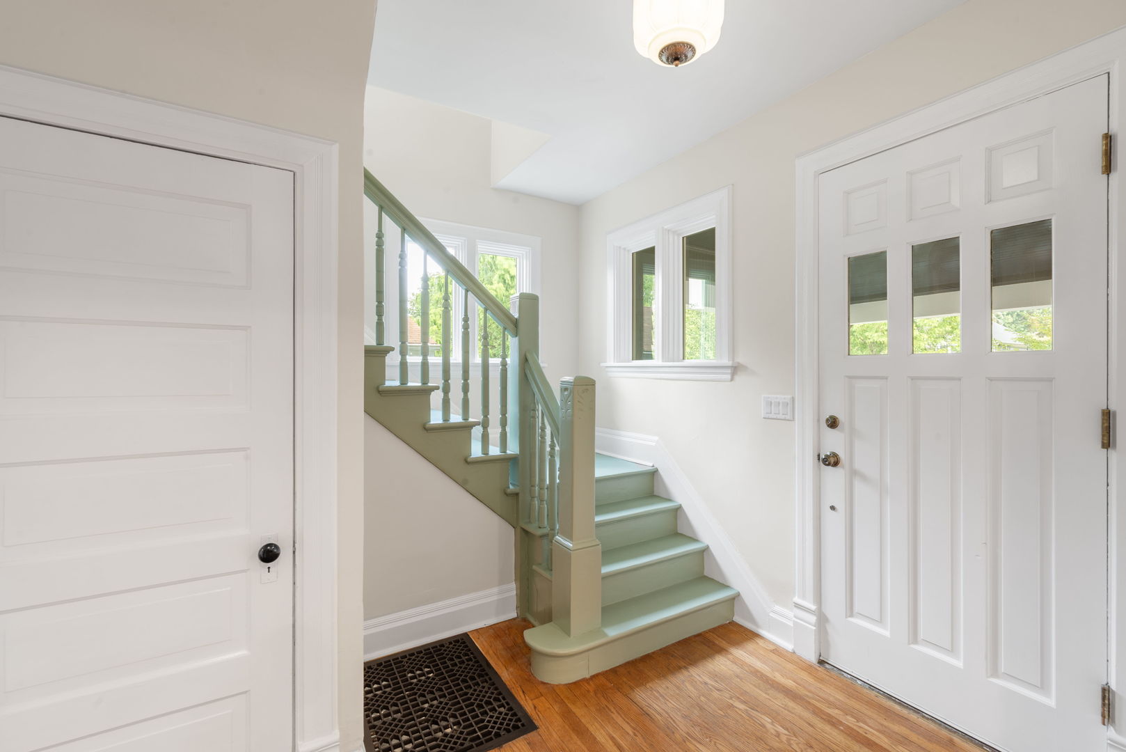 4142 Wolf Road Property Photo 4