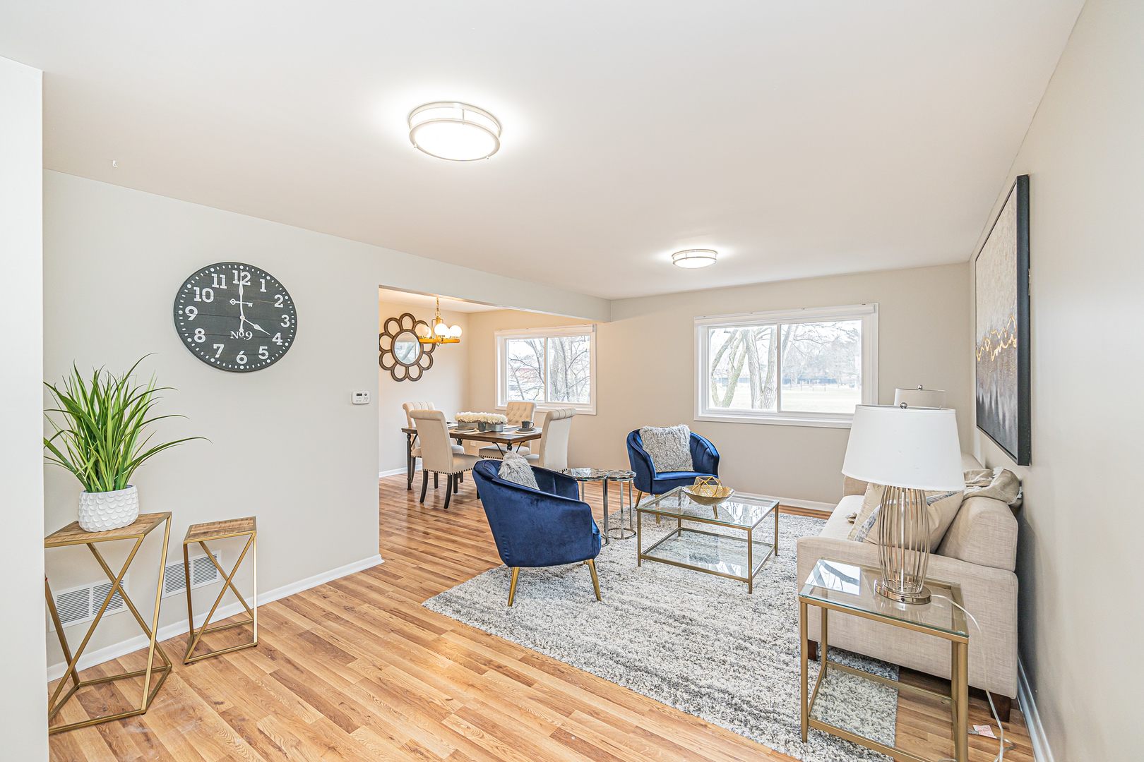 432 Skokie Boulevard Property Photo 2