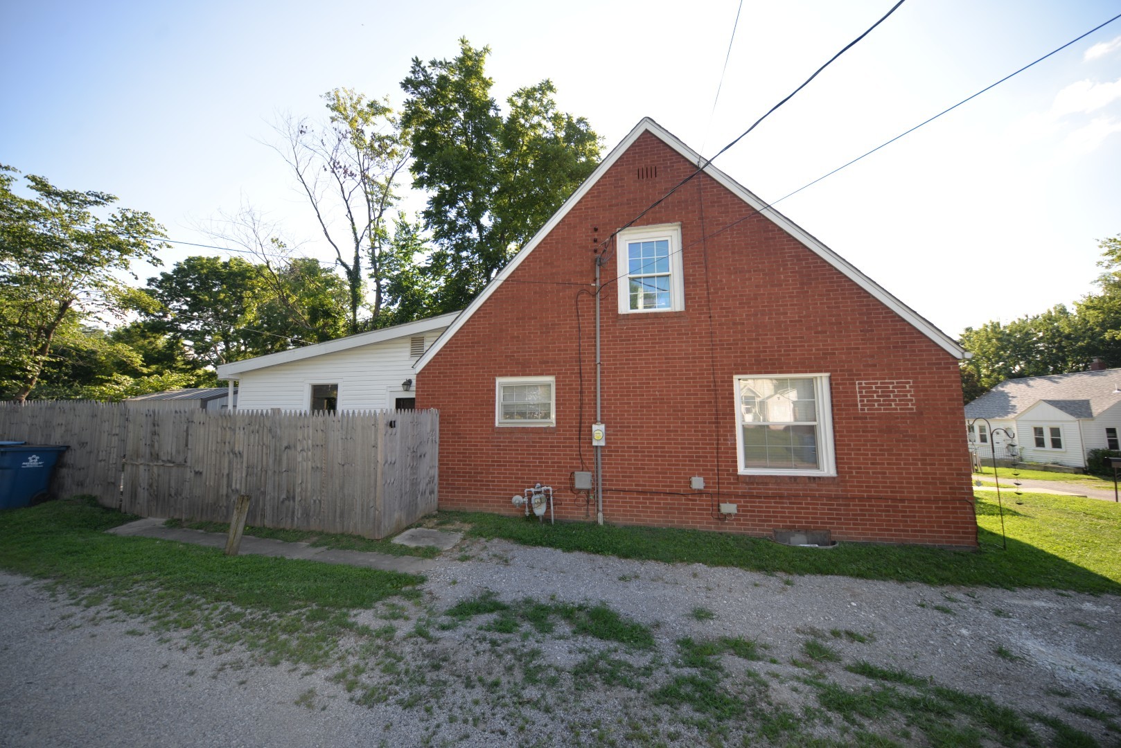 1501 Viola Avenue Property Photo 4
