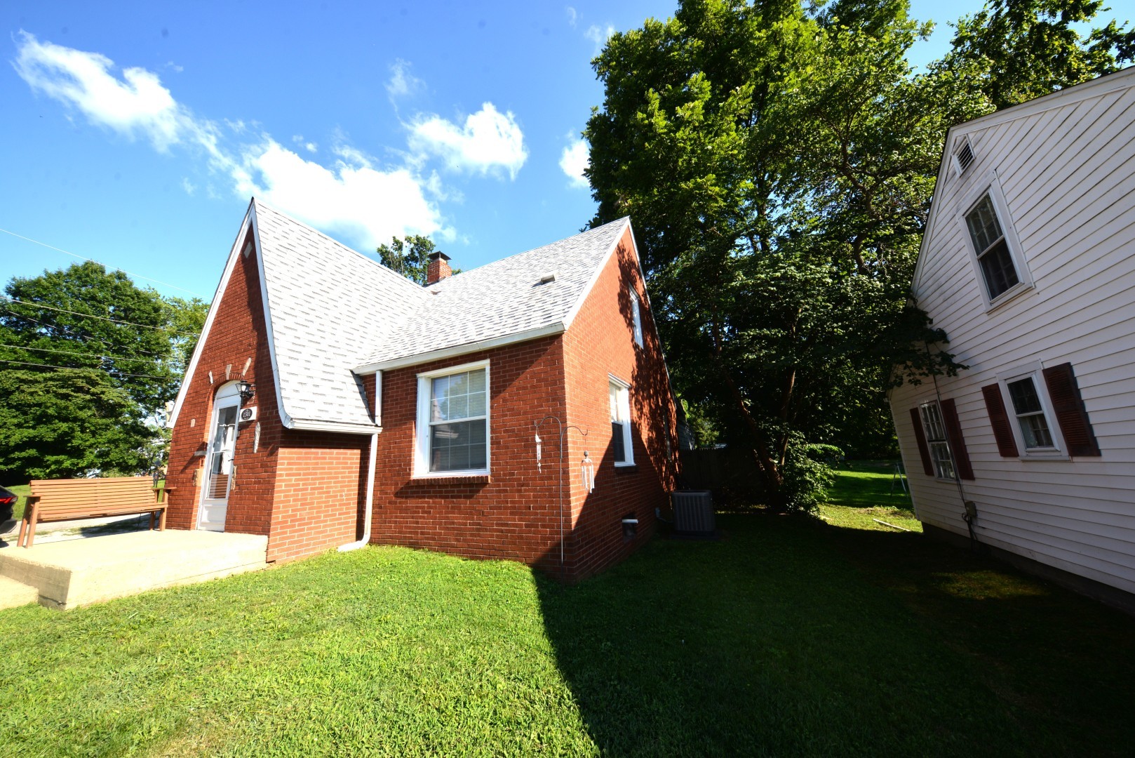 1501 Viola Avenue Property Photo 5