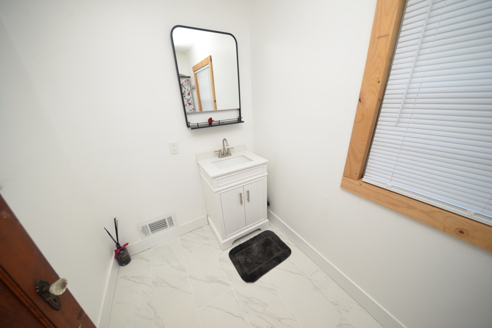 1501 Viola Avenue Property Photo 36