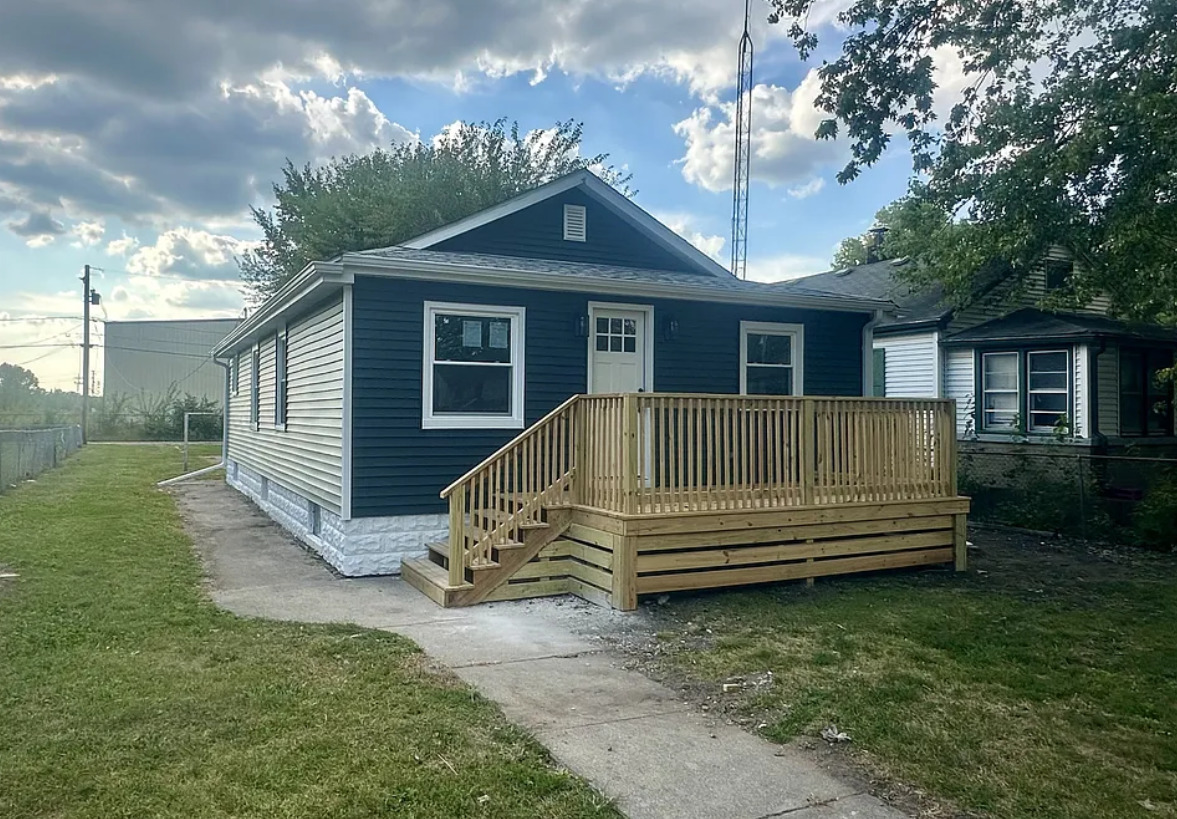 481 N Cottage Avenue Property Photo 1
