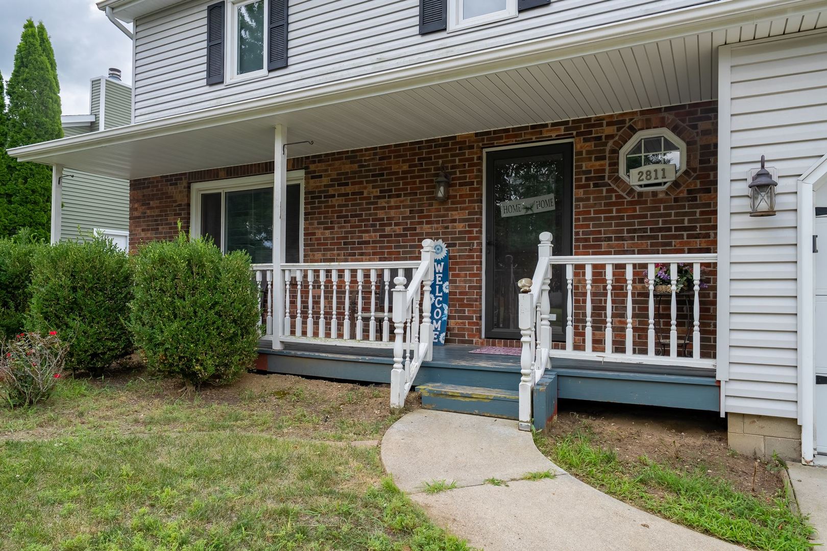 2811 Phillip Place Property Photo 4