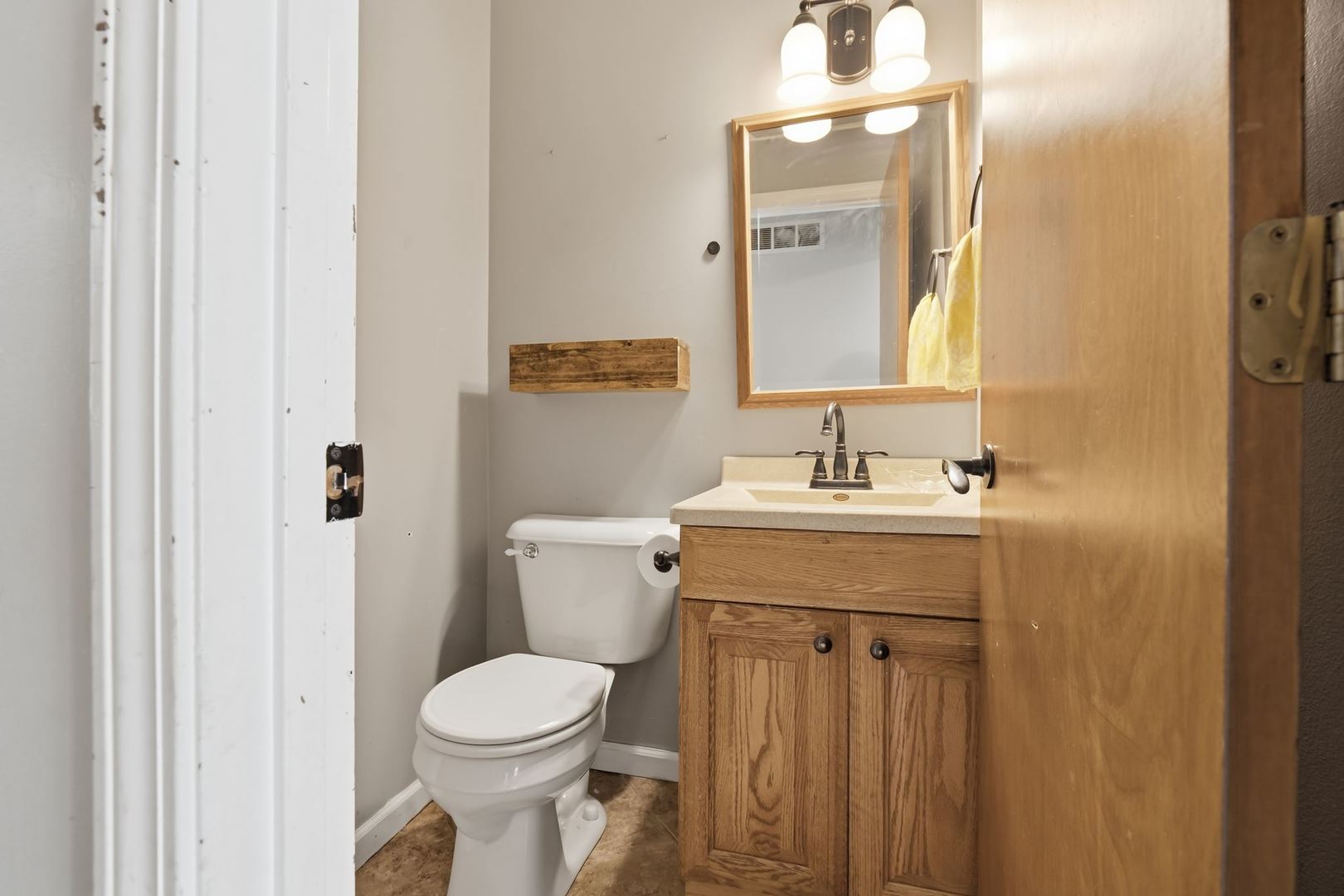 2811 Phillip Place Property Photo 8