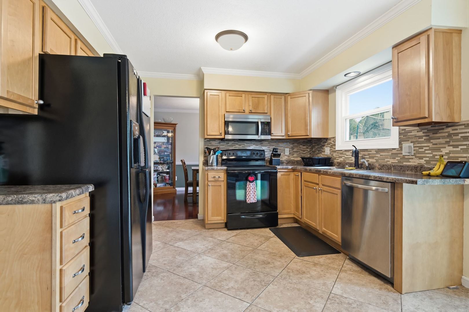 2811 Phillip Place Property Photo 12