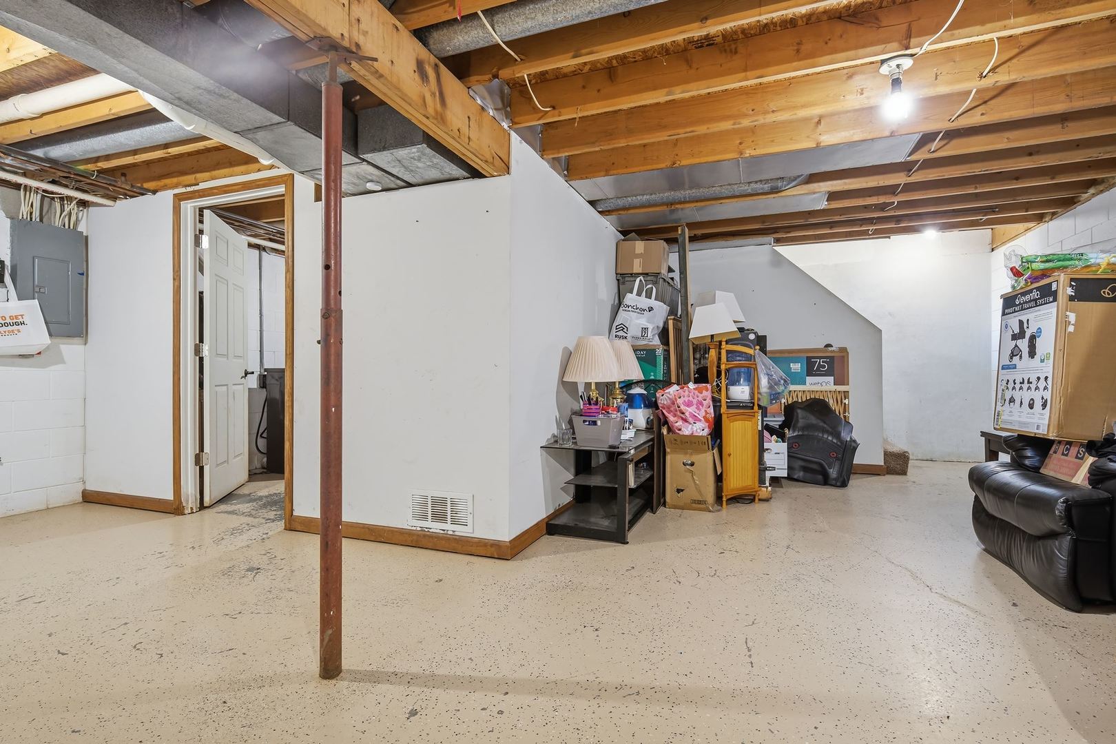2811 Phillip Place Property Photo 23