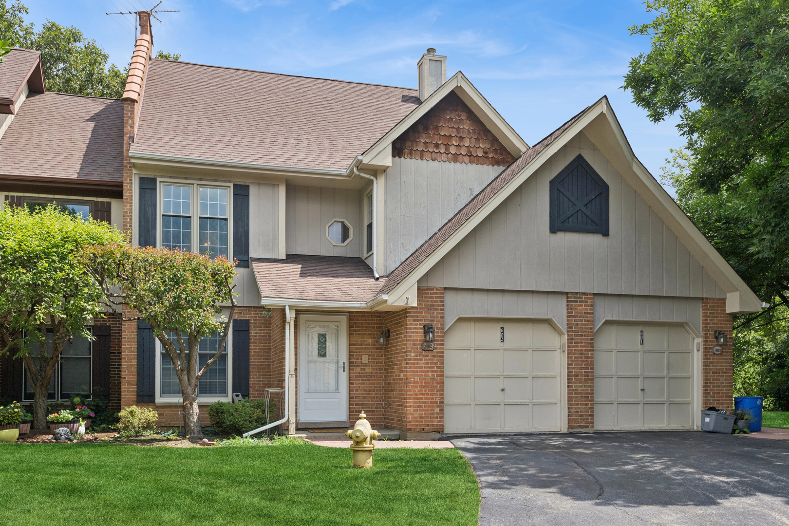 602 Country Lane