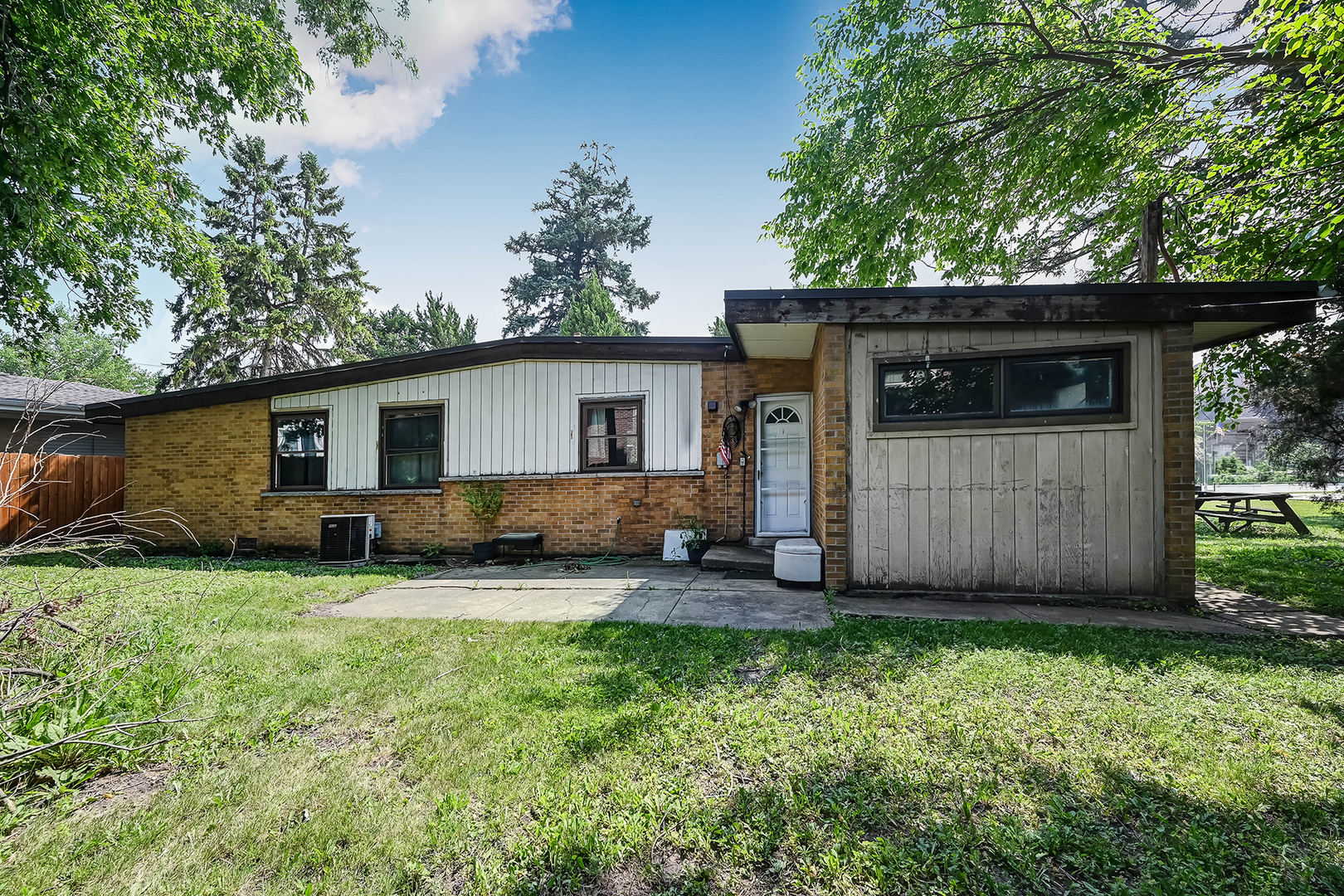 5190 N Moreland Avenue Property Photo 15
