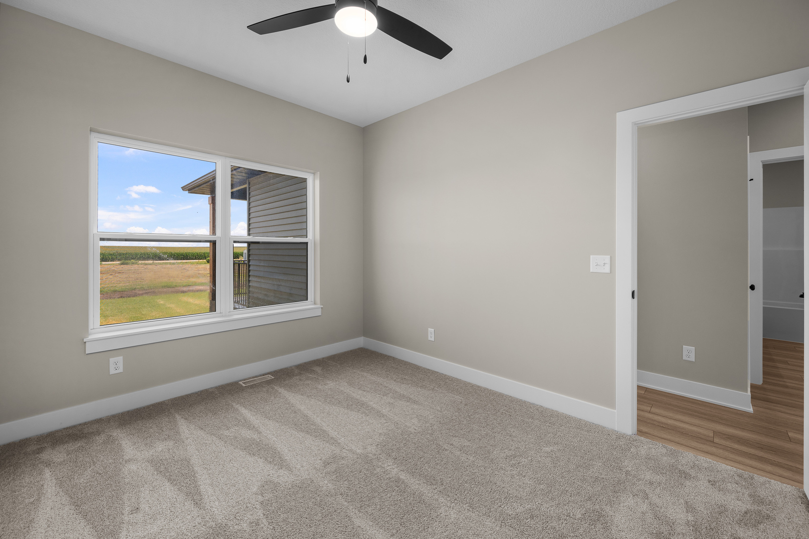 455 Rhonda Road Property Photo 39