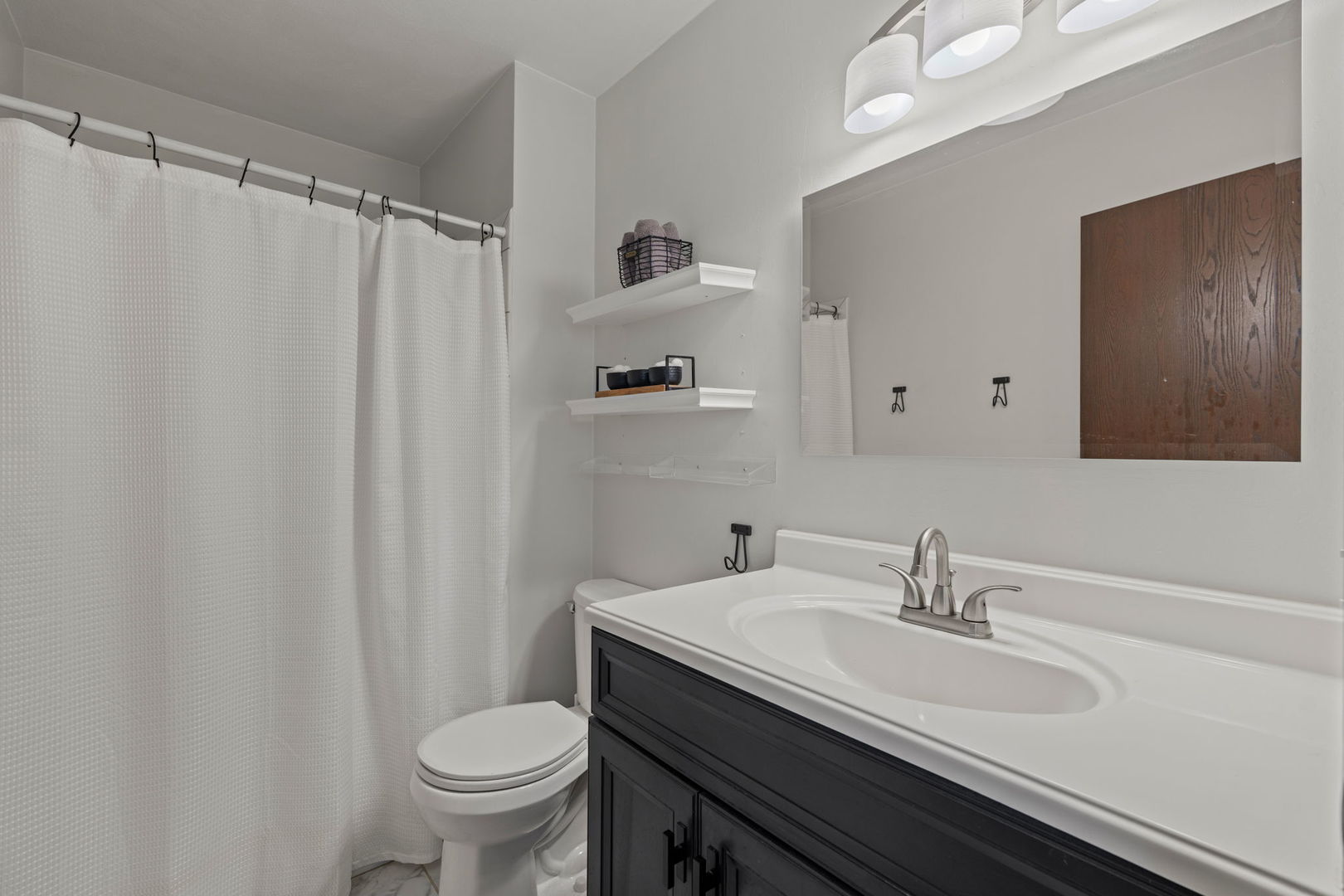 25 Woodcrest Drive Property Photo 16