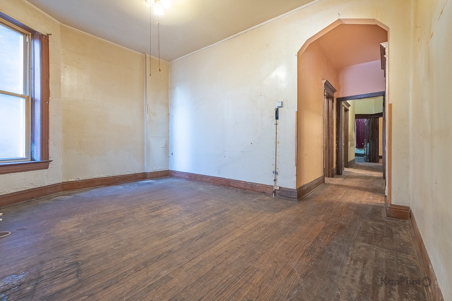 1512 S Sawyer Avenue Property Photo 4
