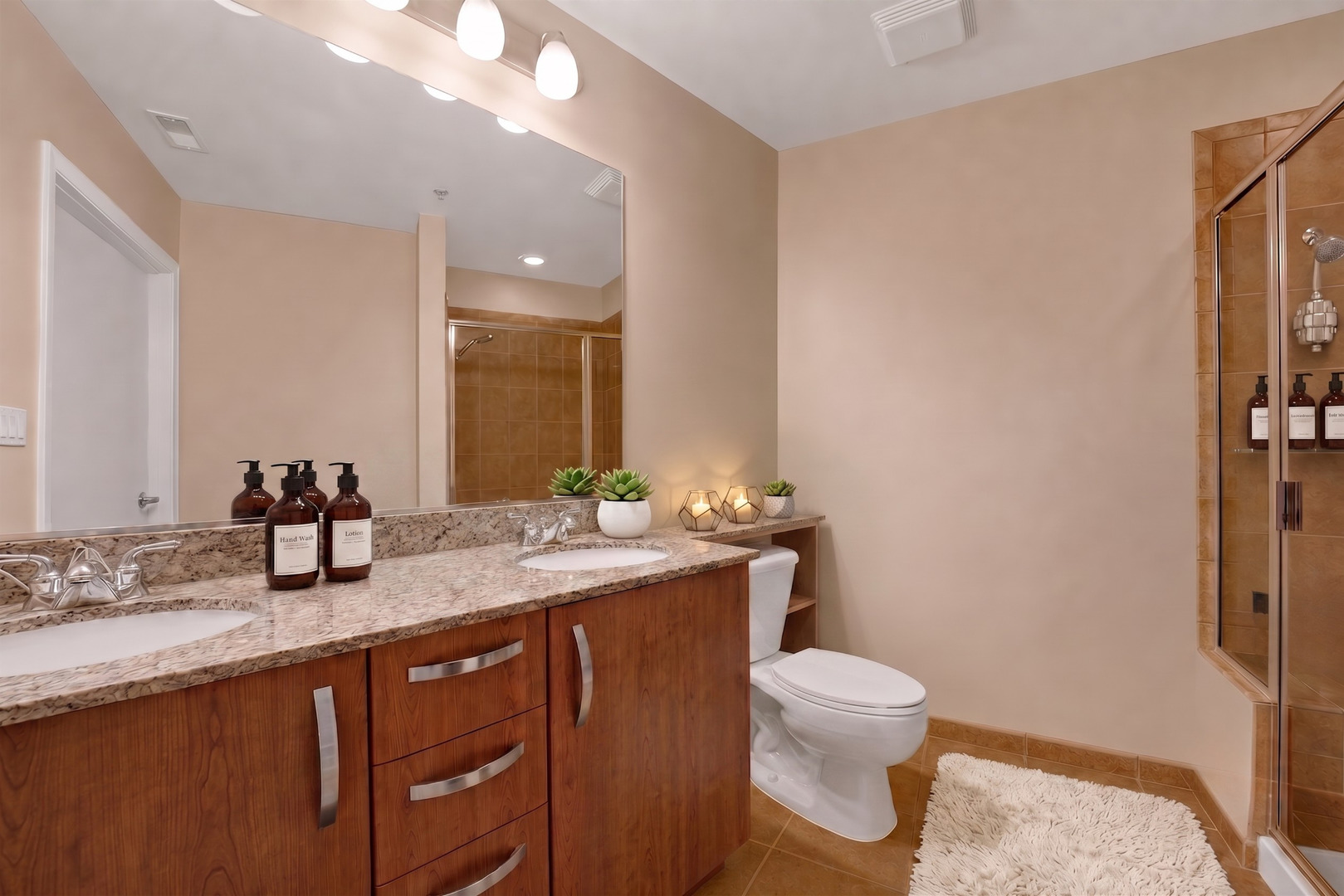 225 S Sangamon Street 306 Property Photo 13