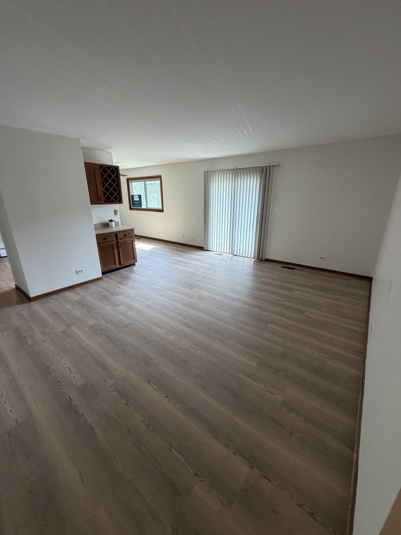 391 S Collins Street G Property Photo 5