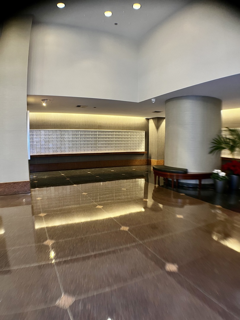 3660 N Lake Shore Drive 2513 Property Photo 5