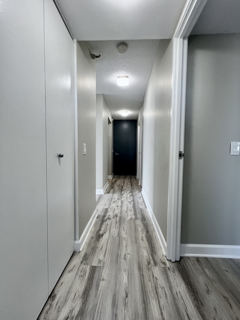 3660 N Lake Shore Drive 2513 Property Photo 8